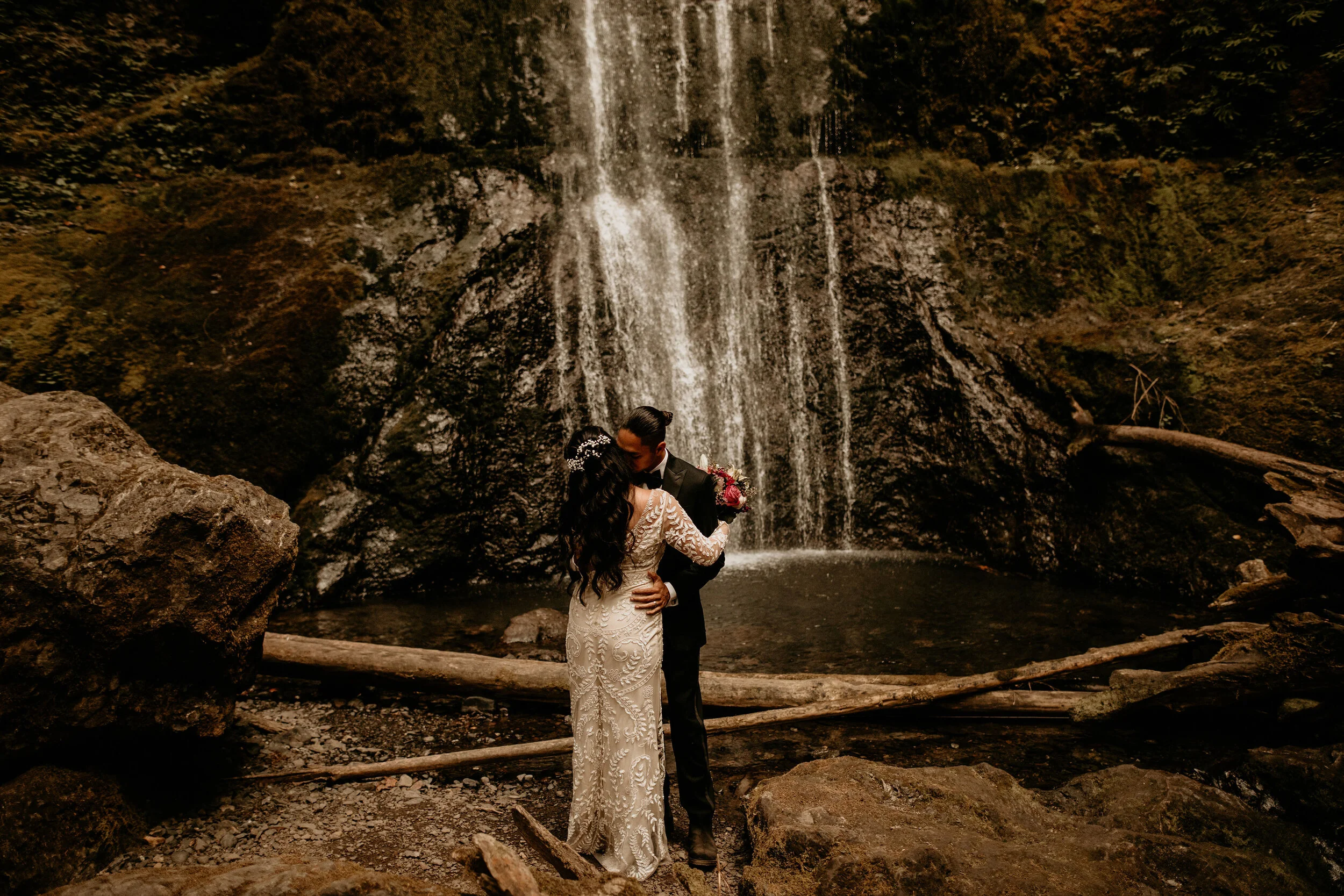 Lake-crescent-marymere-falls-elopement-photography-breeanna-lasher-Portriats-125.jpg
