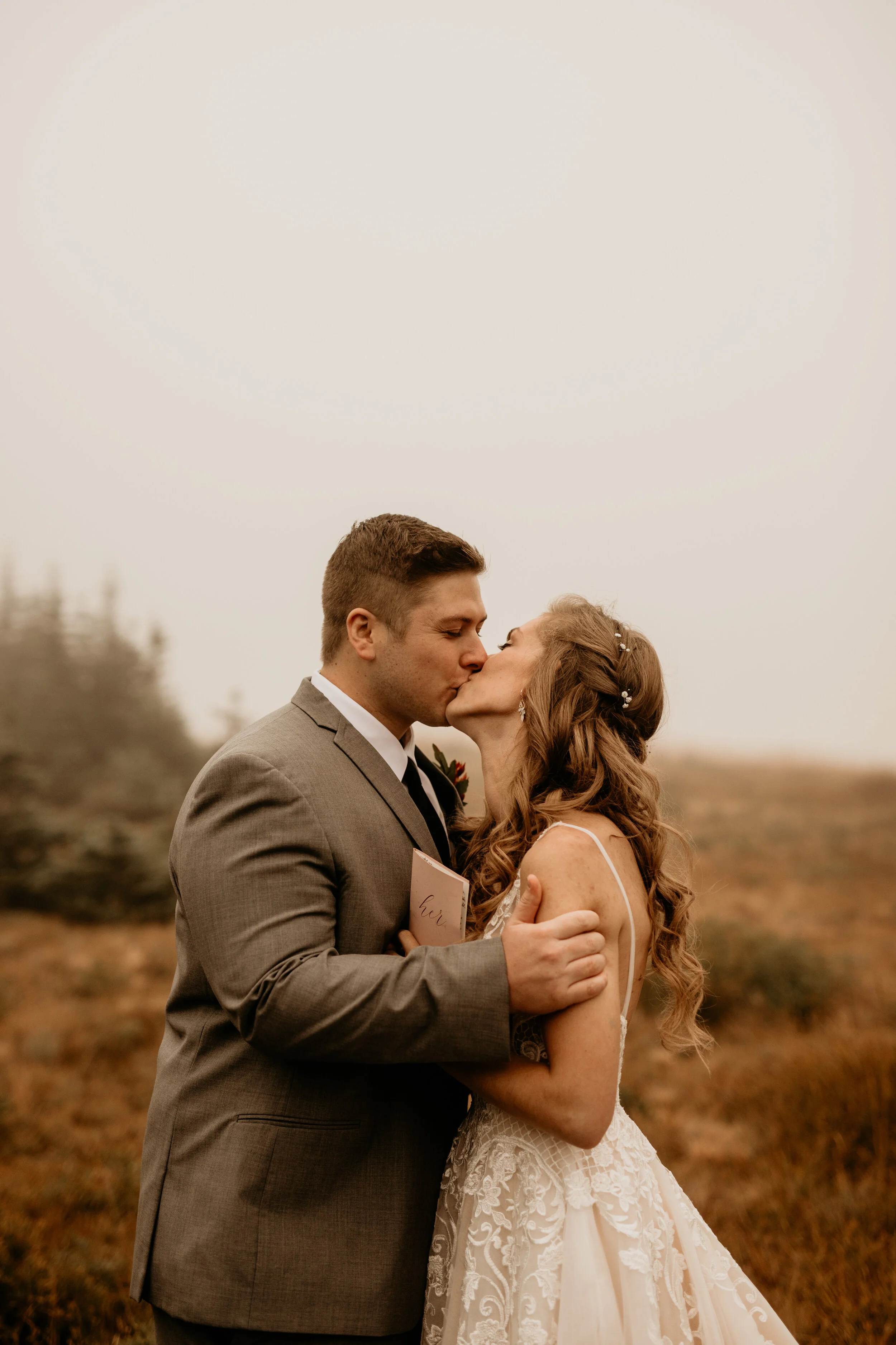 how to have an elopement