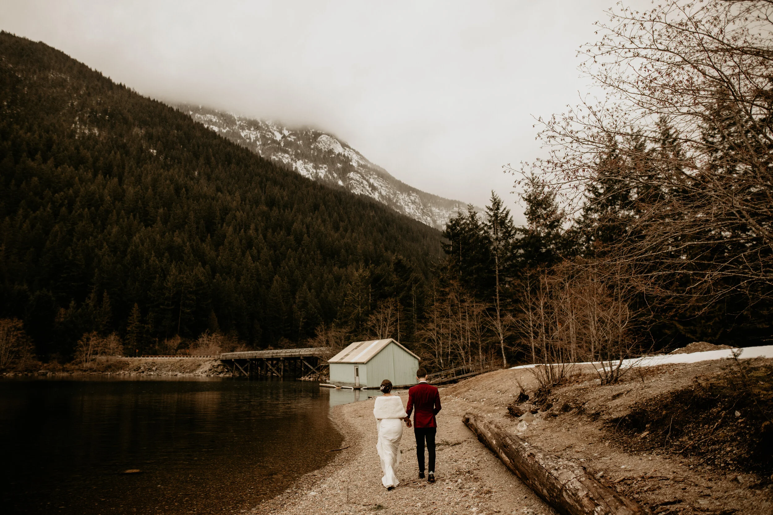 North cascades elopement - diablo lake elopement - Seattle elopement photographer - diablo lake photographer - north cascades elopement photographer - Seattle wedding photographer - cute couple - elope instead - breeanna lasher photographer