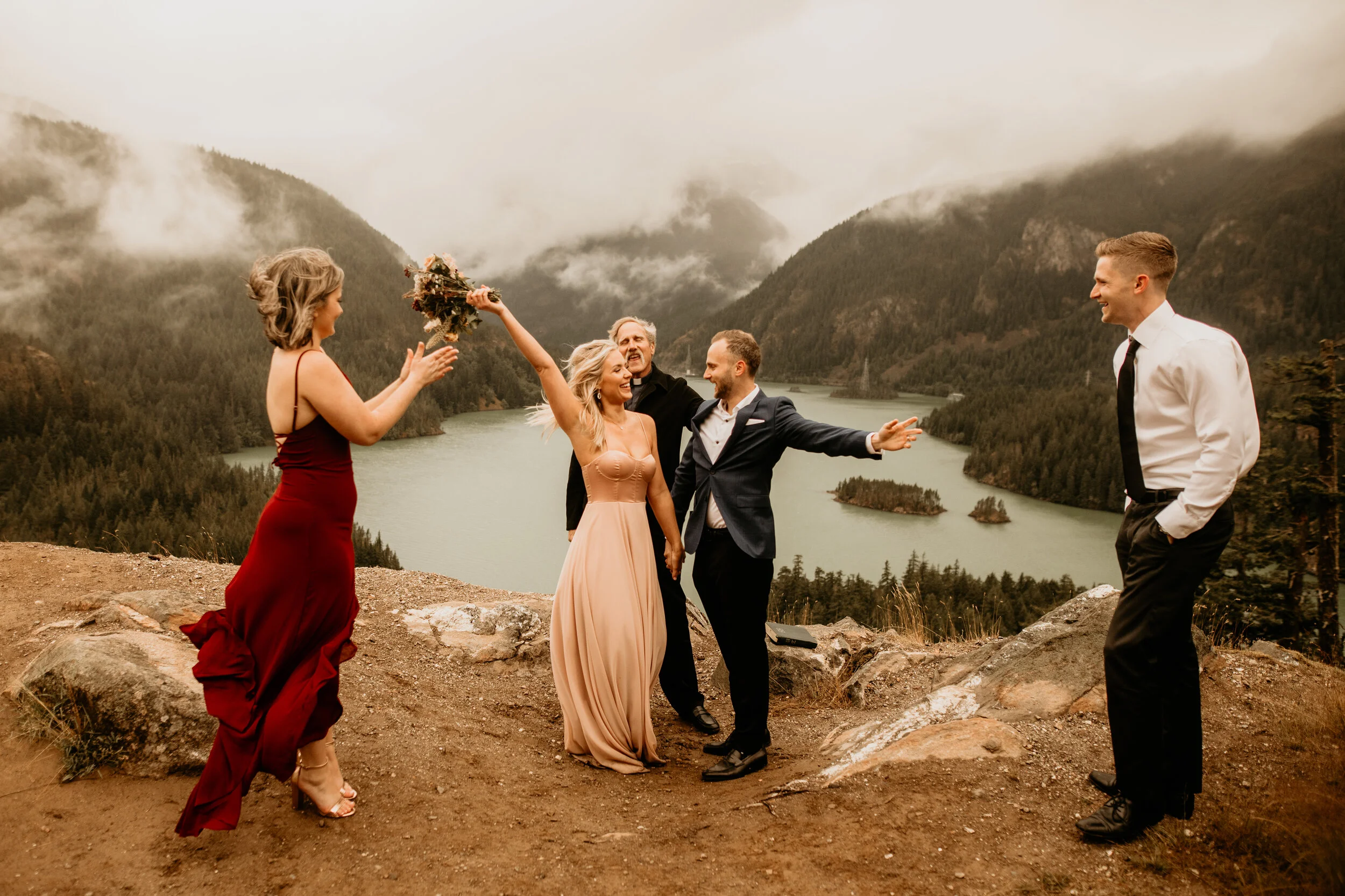 Diablo-lake-elopement-Photographer-BreeAnna-Lasher-100.jpg