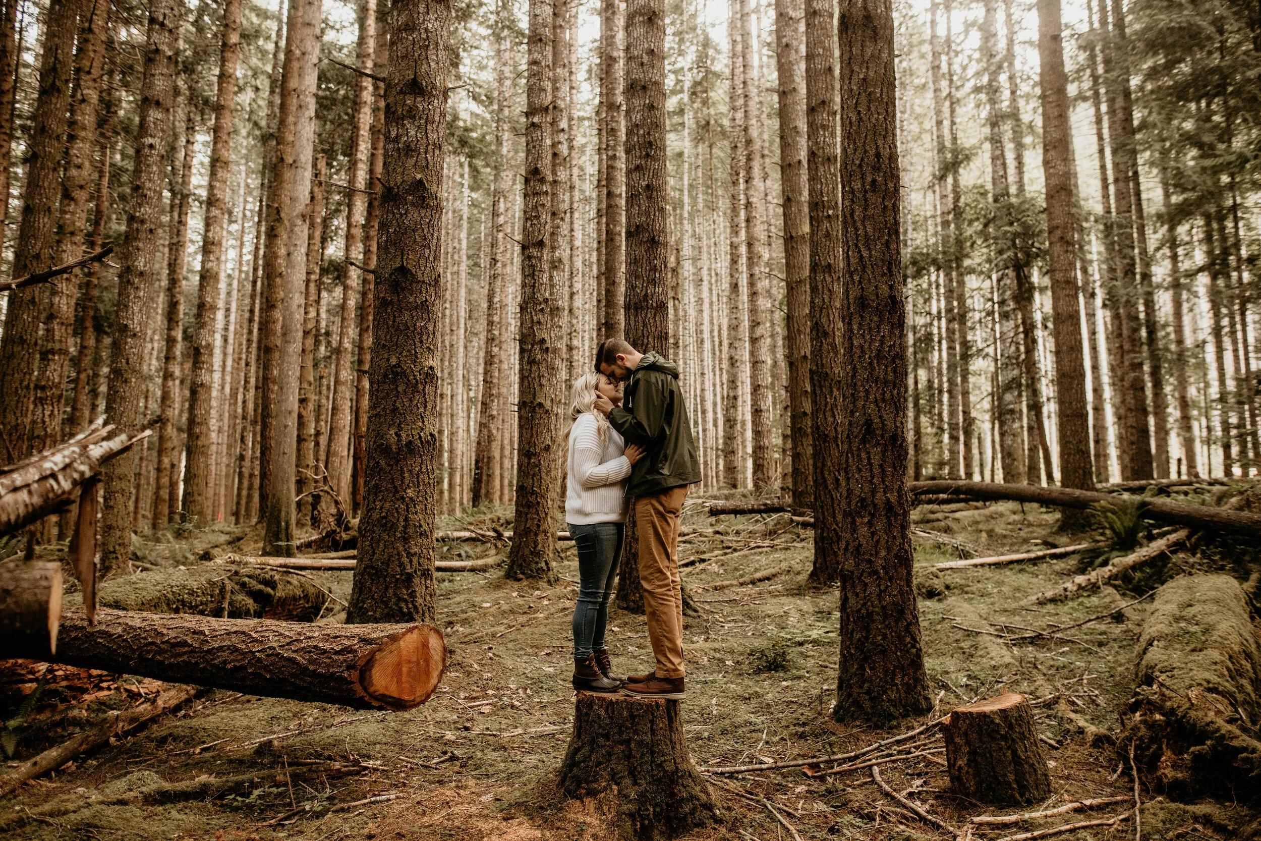 lake-cushman-engagement-photos-aubrei-johnny-10.jpg