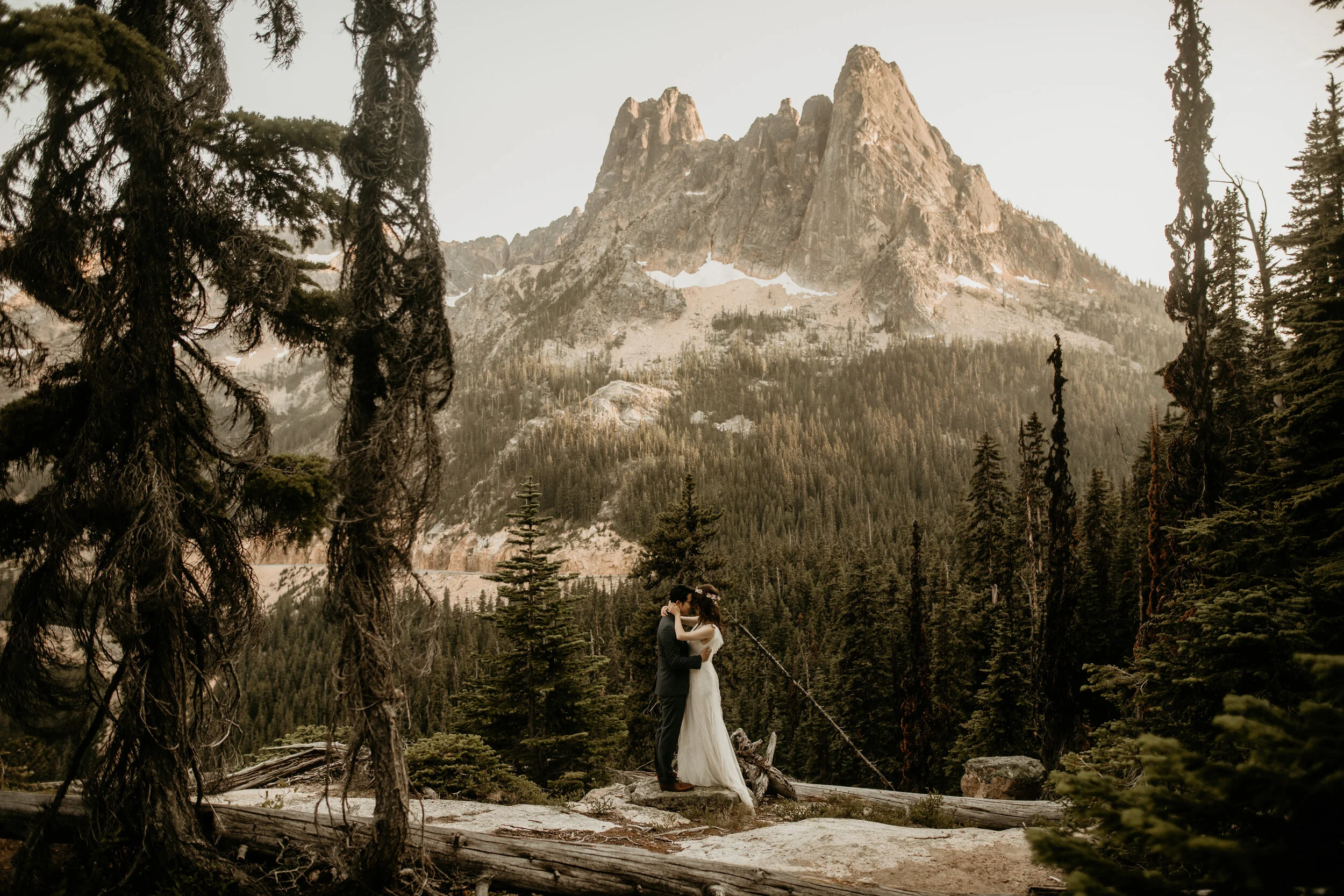 north-cascades-national-park-elopement-photographer-BreeAnna-Lasher-11.jpg