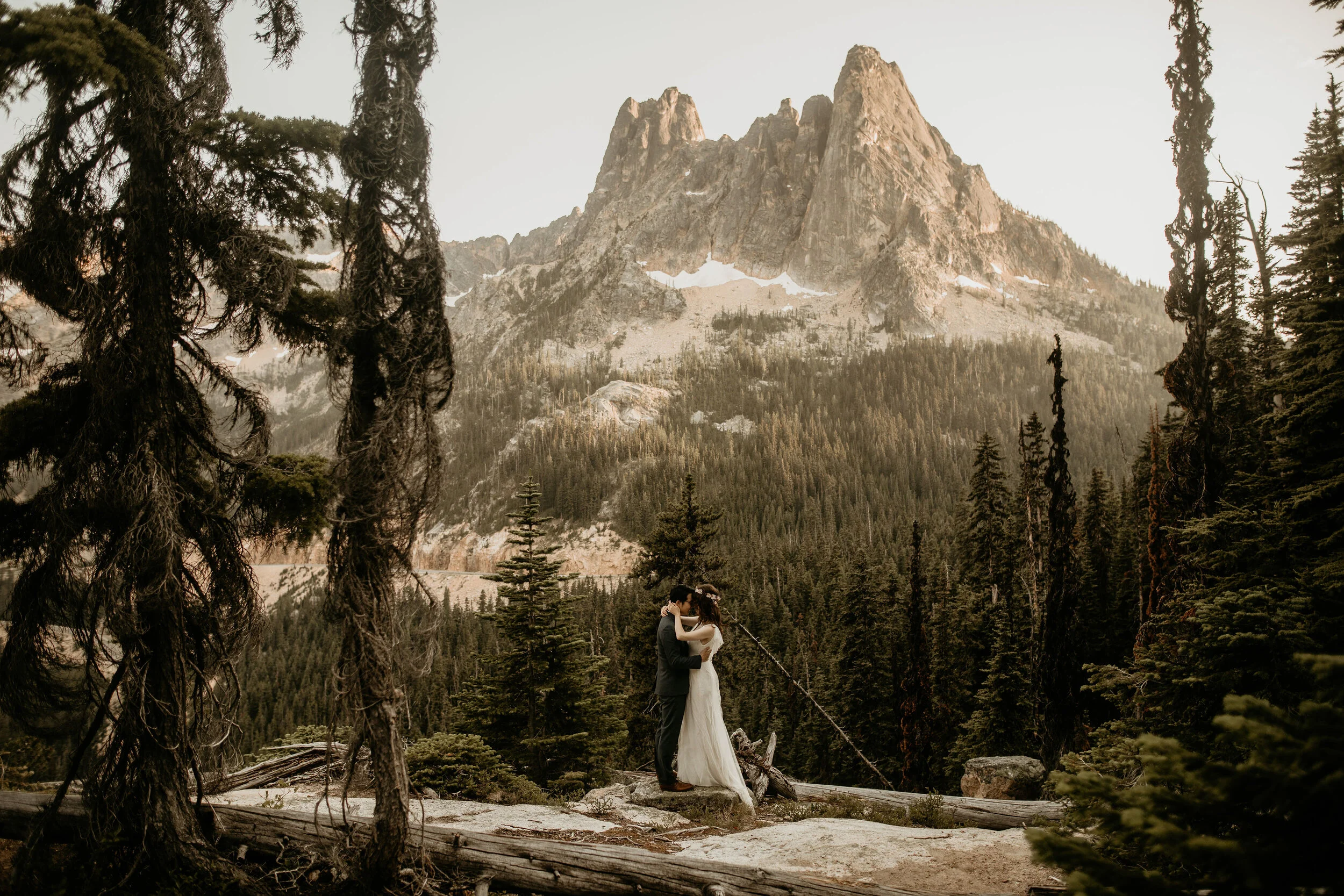 north-cascades-national-park-elopement-photographer-BreeAnna-Lasher-11.jpg
