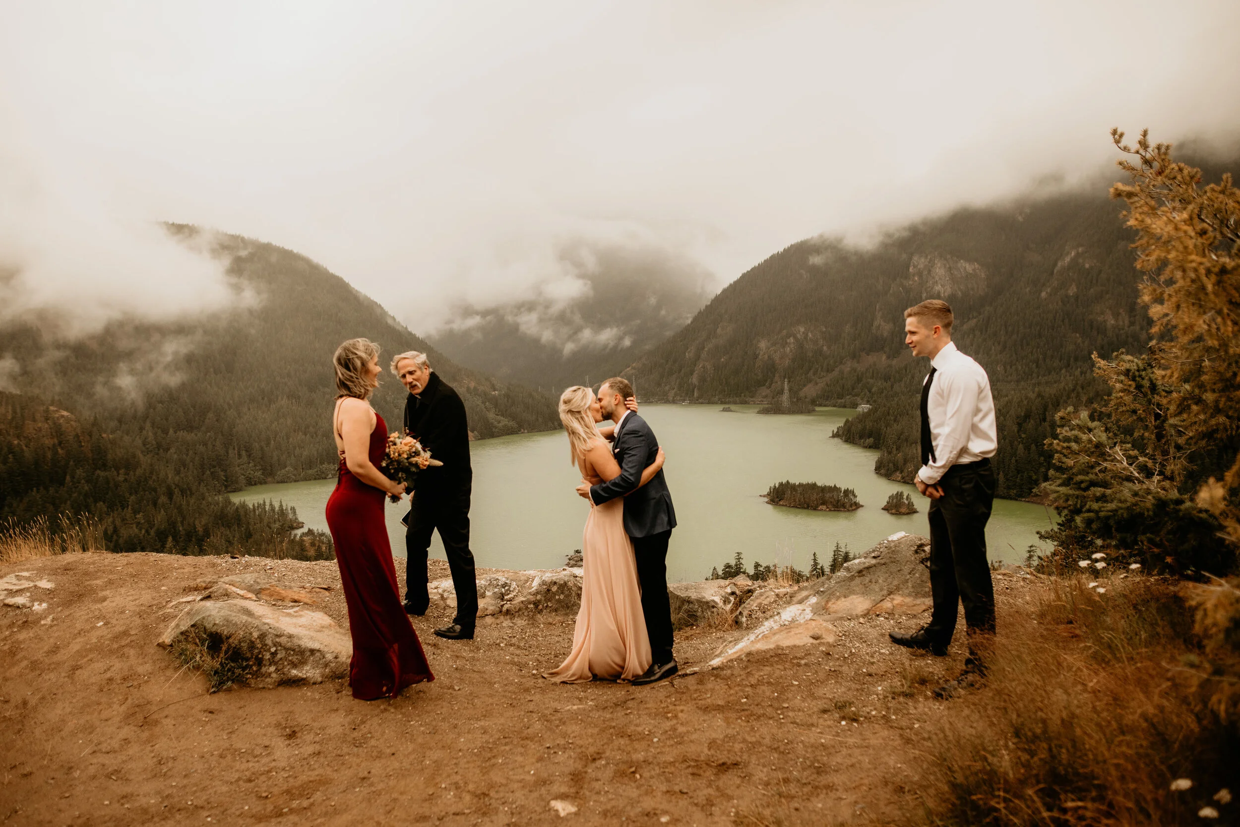 Diablo-lake-elopement-Photographer-BreeAnna-Lasher-94.jpg