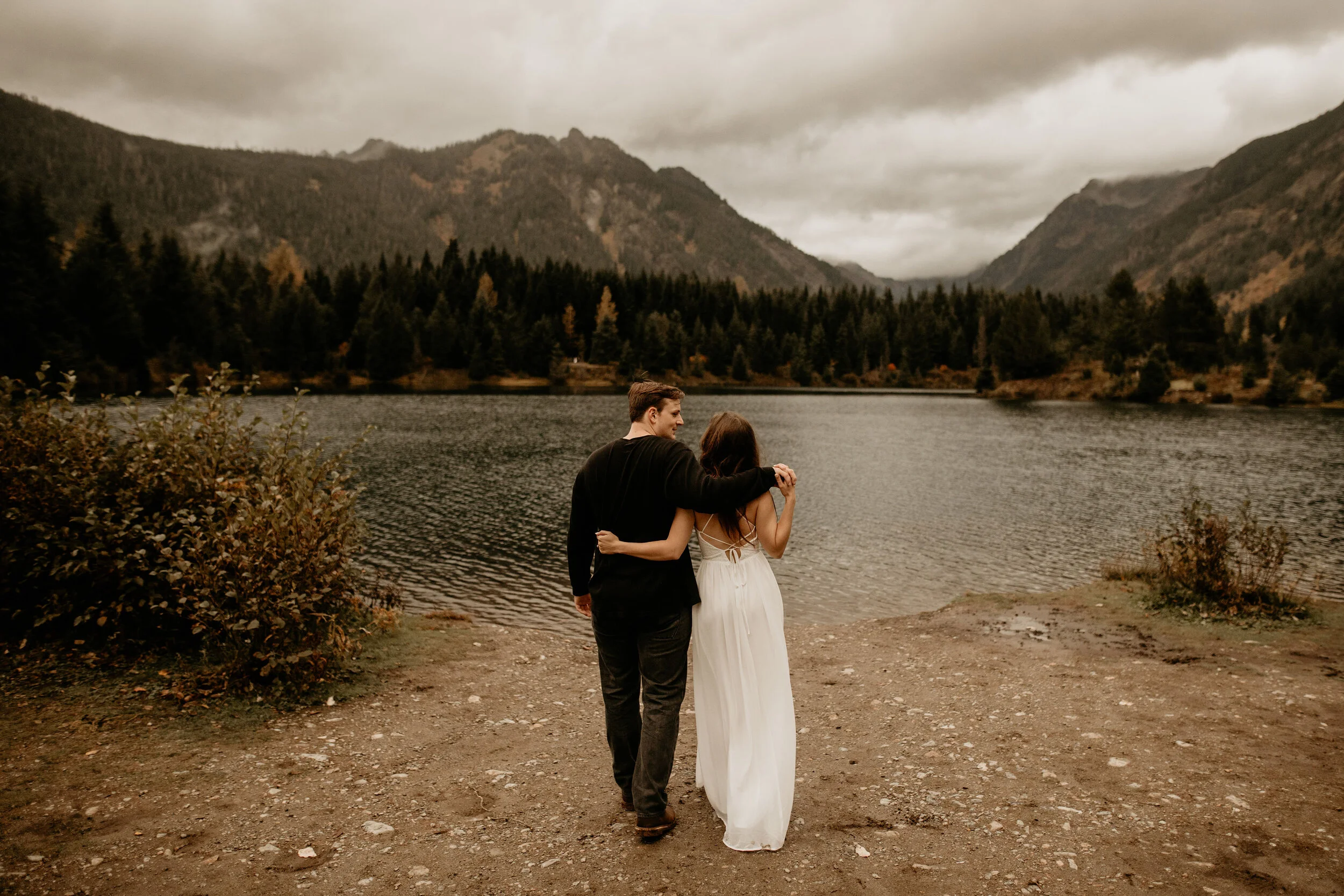 Snoqualmie-pass-elopement-photographer-breeanna-lasher-88.jpg