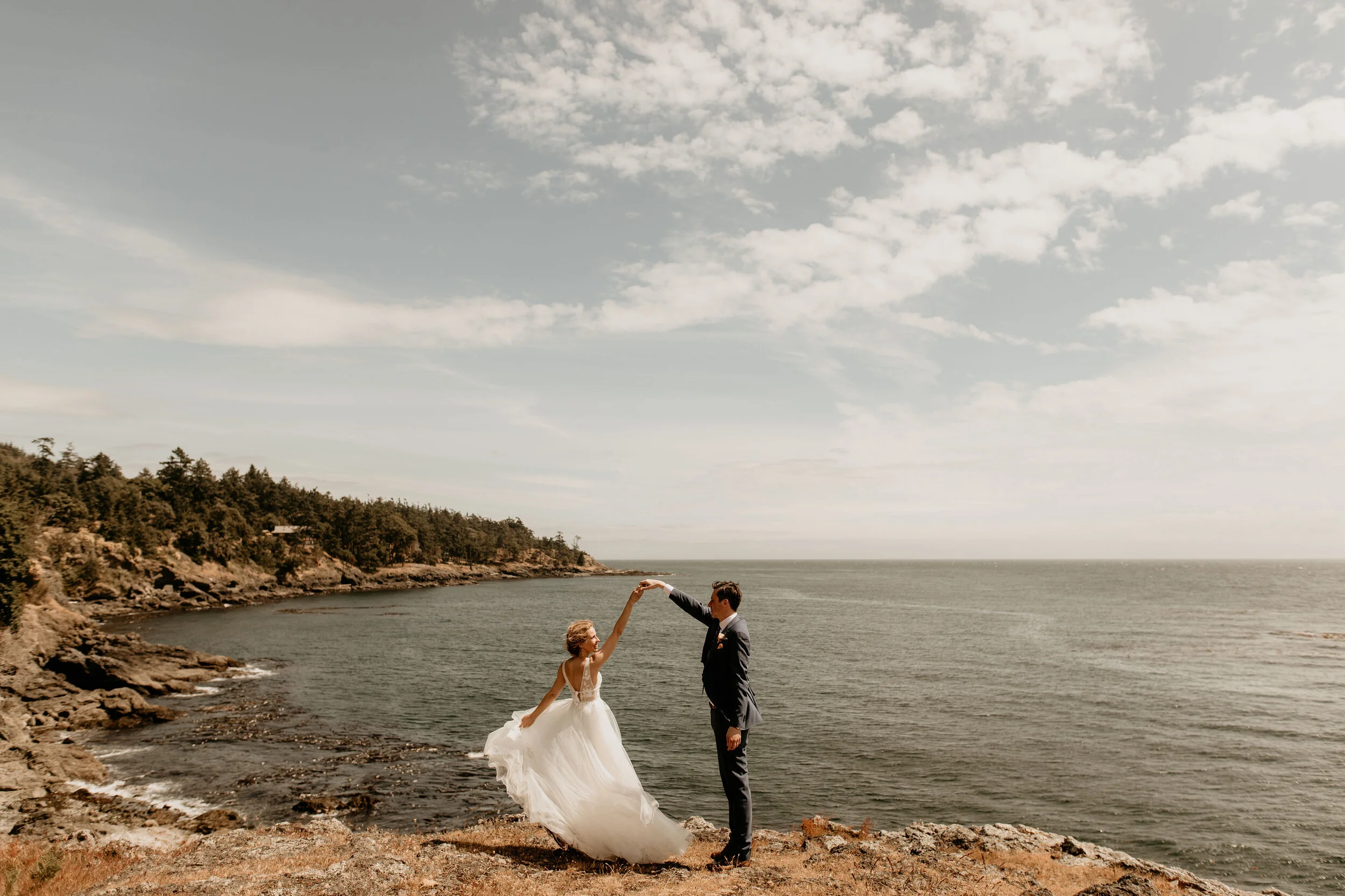 San-Juan-Island-Elopement-First-Look-116.jpg