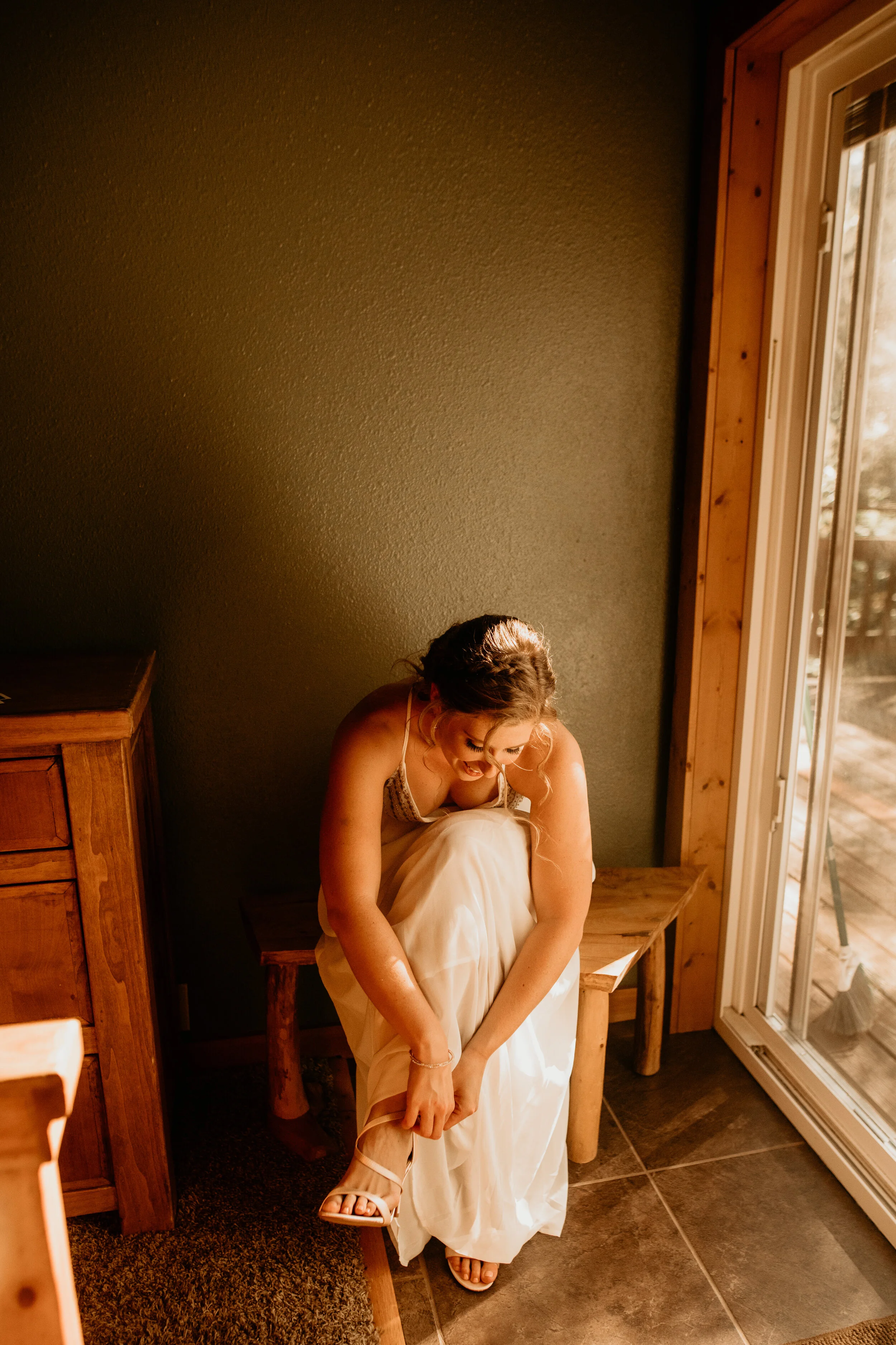 Mt rainier elopement_mt rainier elopement photographer_mt rainier_mt rainier adventure elopement_mt rainier wedding_mt rainier wedding photographer_mountain elopement_mt. Rainier elopement_breeanna lasher photography
