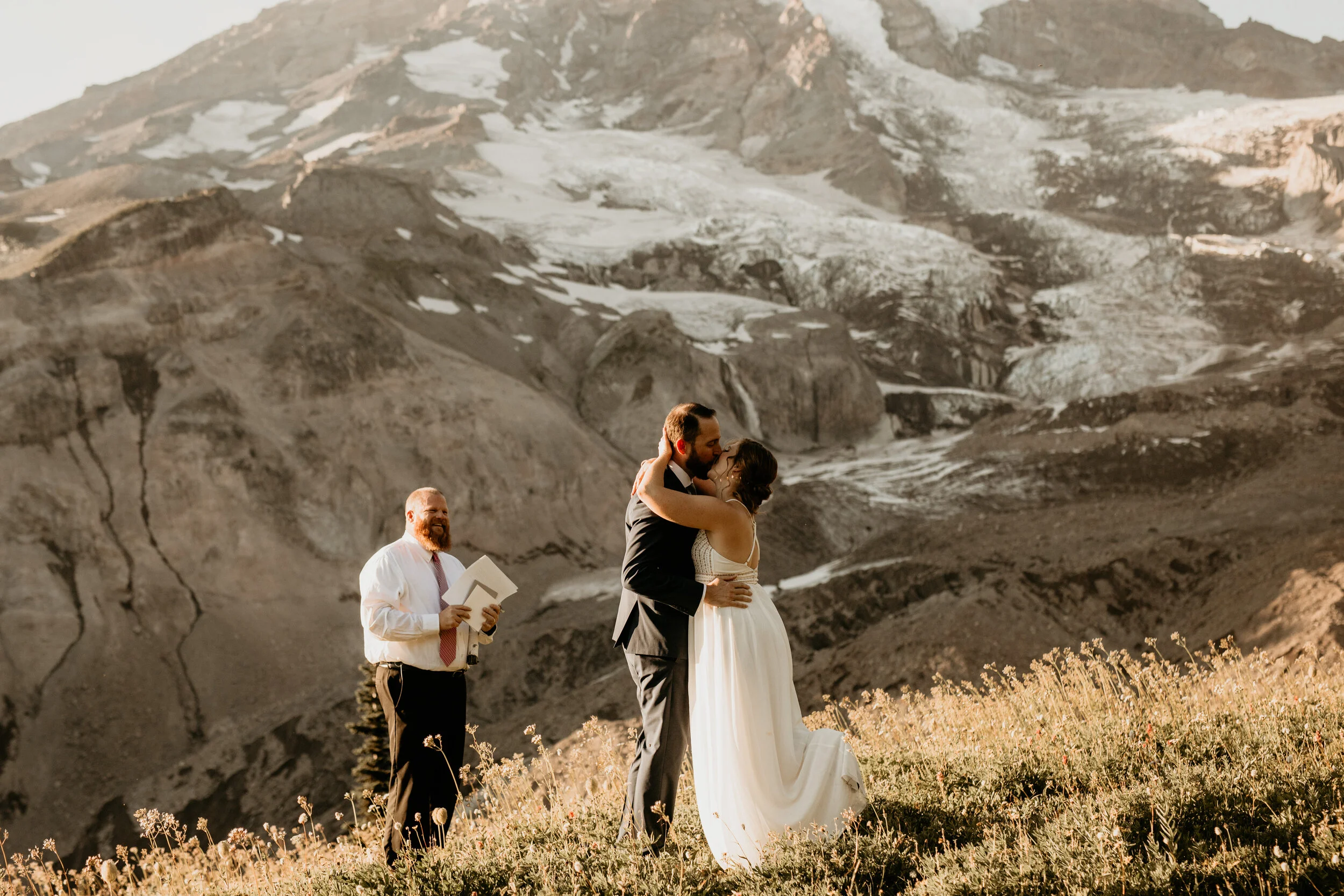 Mt rainier elopement_mt rainier elopement photographer_mt rainier_mt rainier adventure elopement_mt rainier wedding_mt rainier wedding photographer_mountain elopement_mt. Rainier elopement_breeanna lasher photography