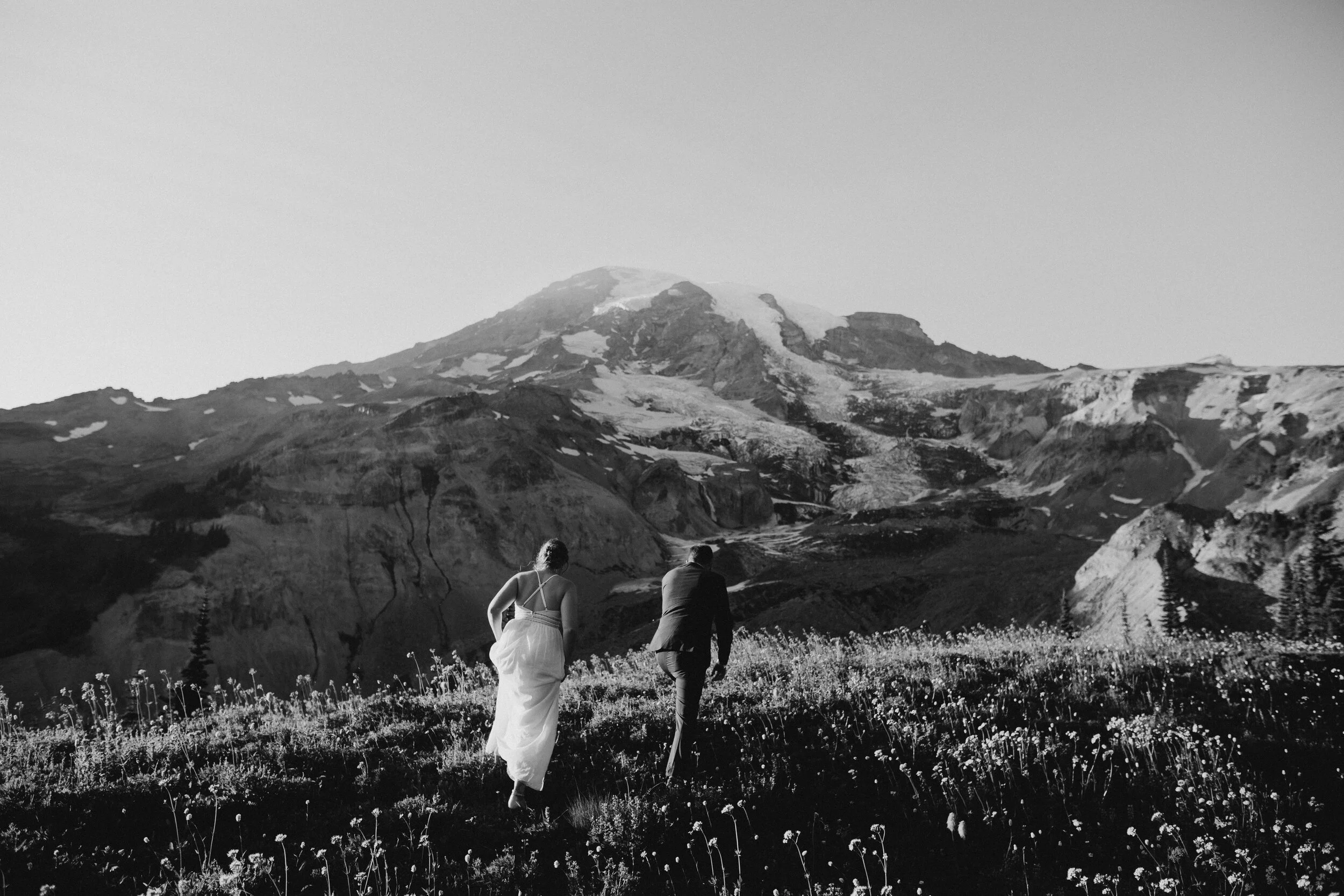 Mt rainier elopement_mt rainier elopement photographer_mt rainier_mt rainier adventure elopement_mt rainier wedding_mt rainier wedding photographer_mountain elopement_mt. Rainier elopement_breeanna lasher photography