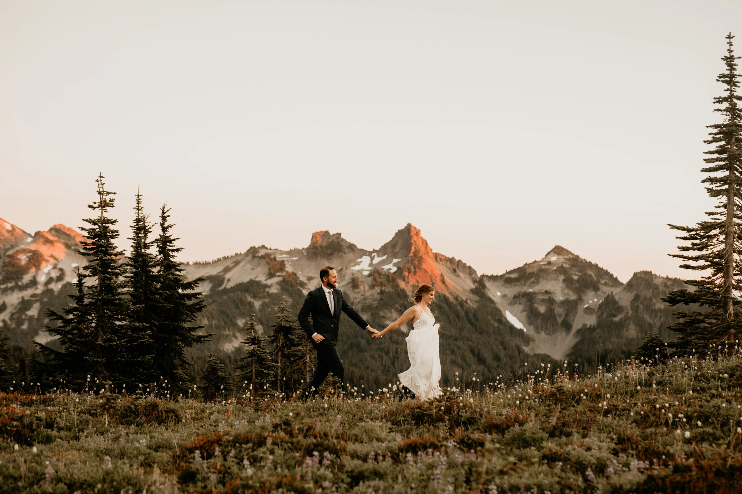 Mt Rainier Elopement Photographer 