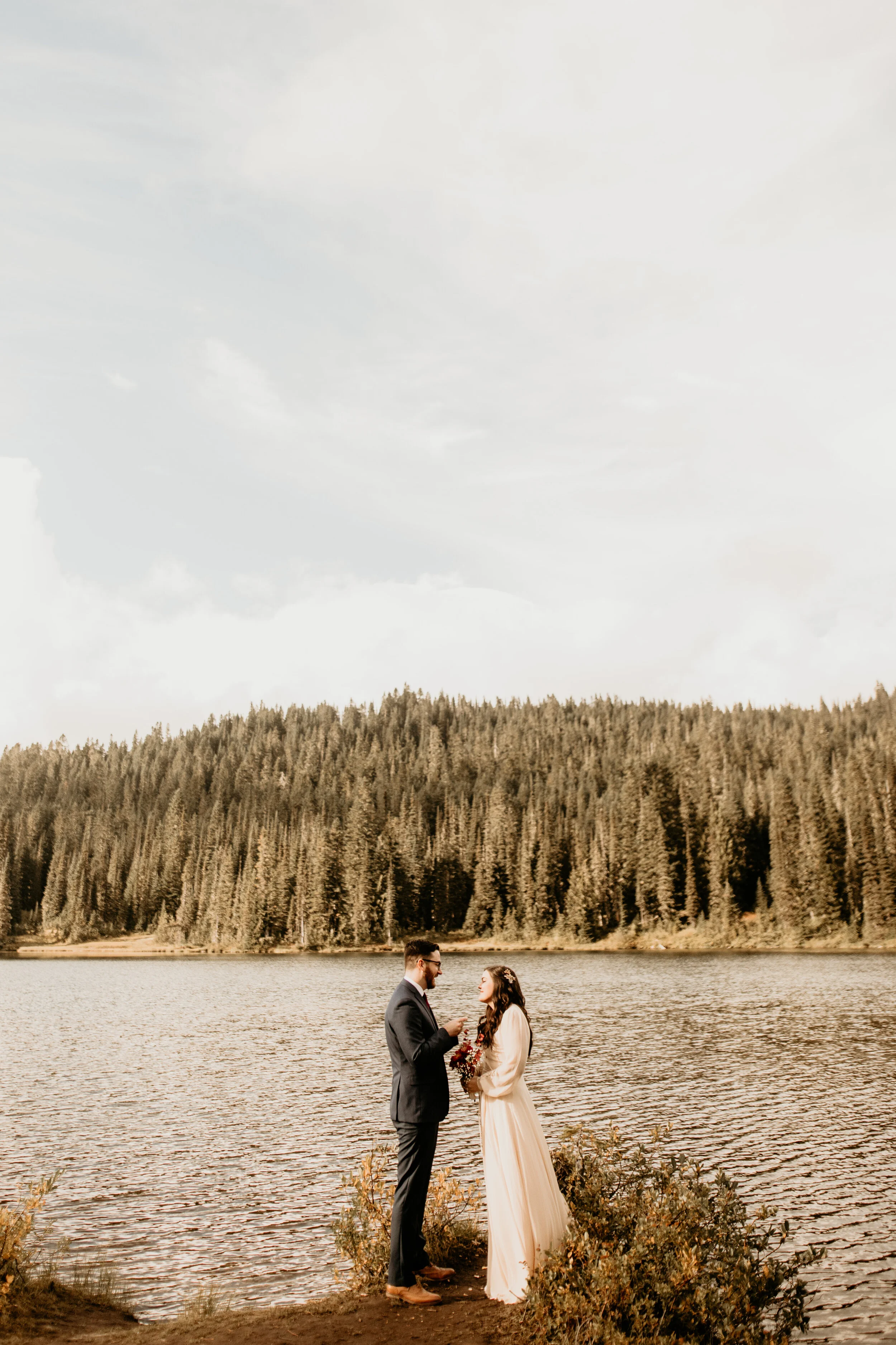 how to have an environmentally friendly wedding. A frame cabin oregon.