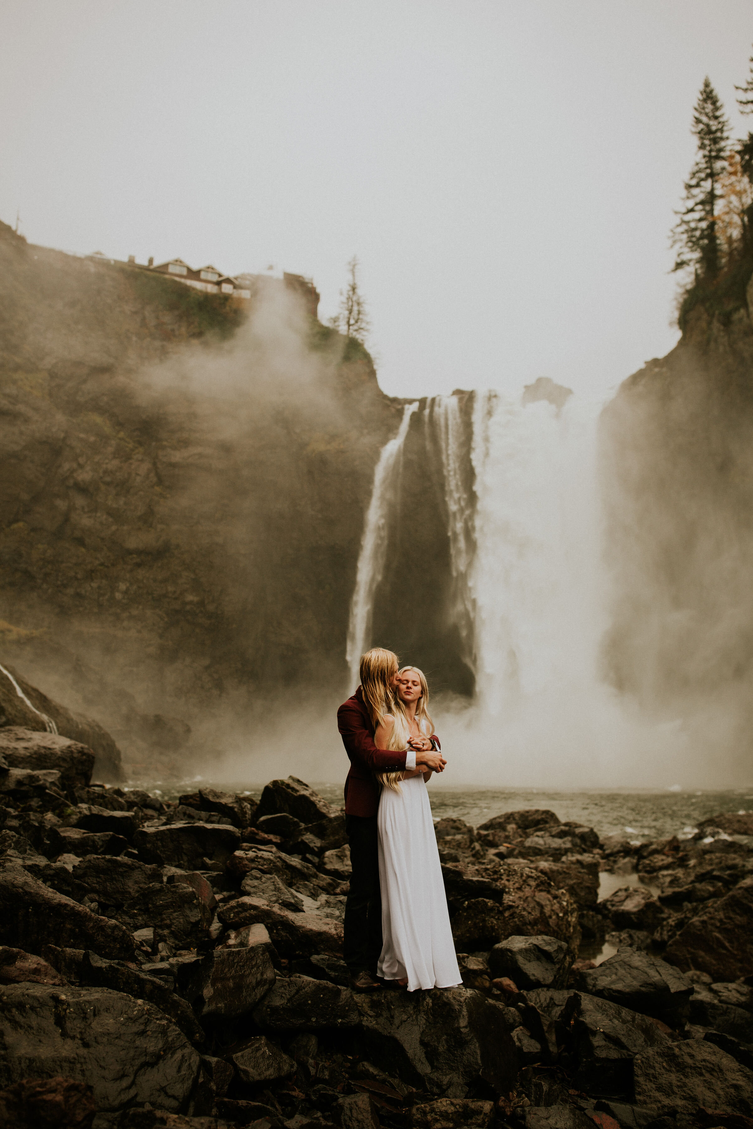 Snoqualmie pass best places to elope breeanna lasher