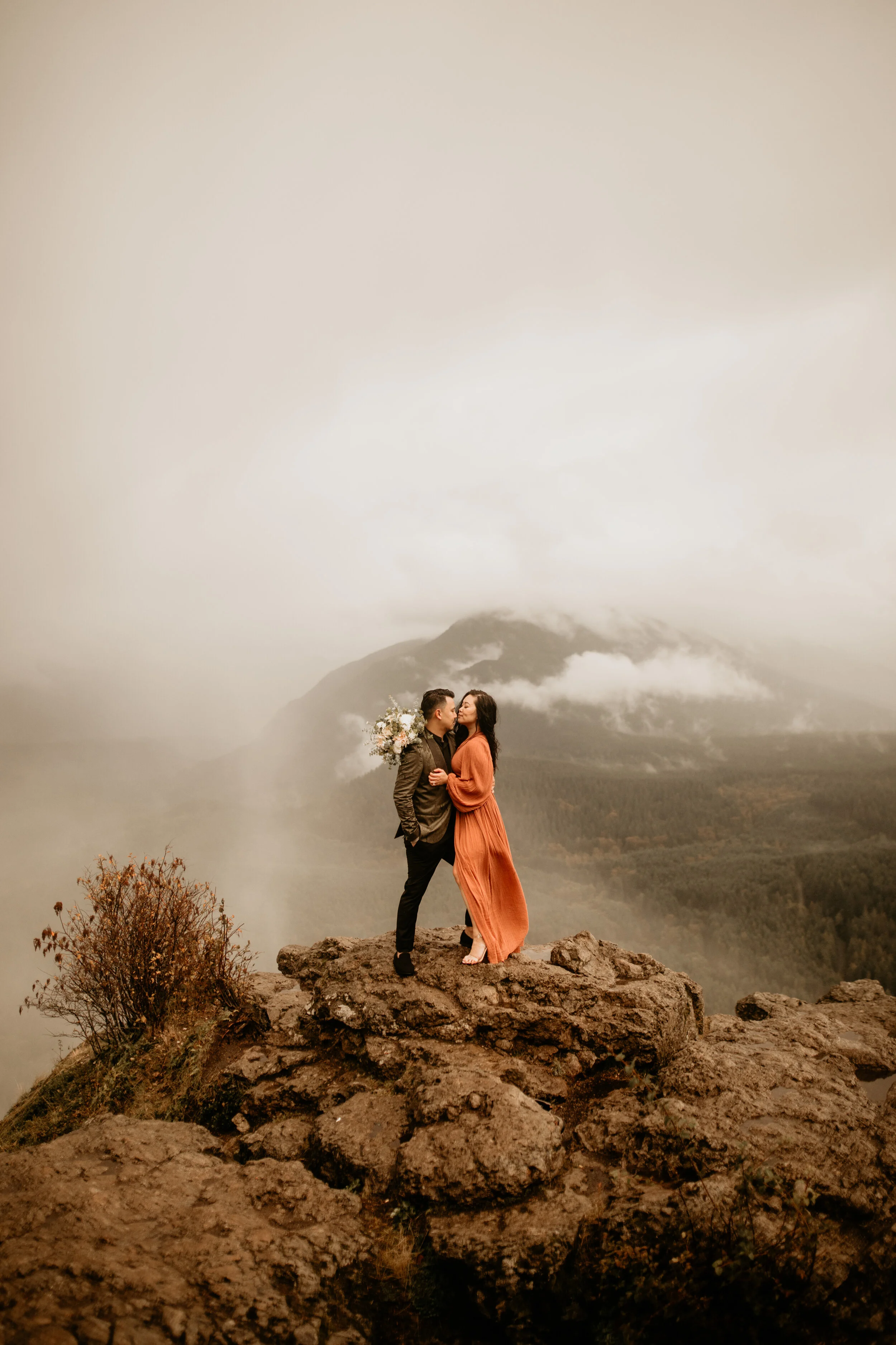 most beautiful places to elope at on snoqualmie pass