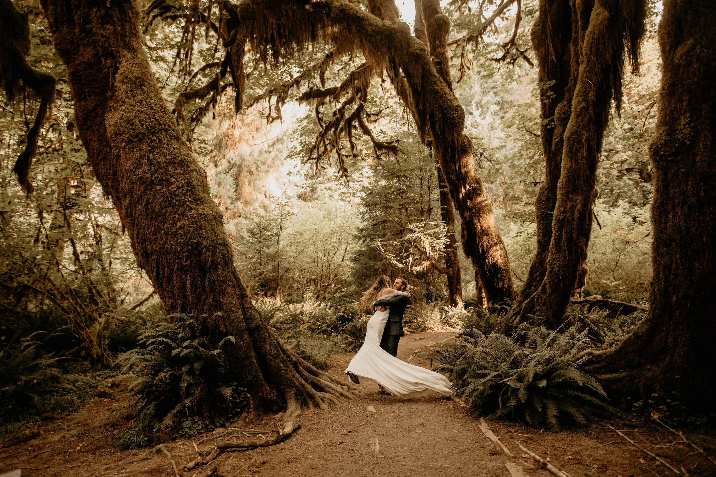 Hoh-Rainforest-Elopement-Photographer-BreeAnna-Lasher-167.jpg