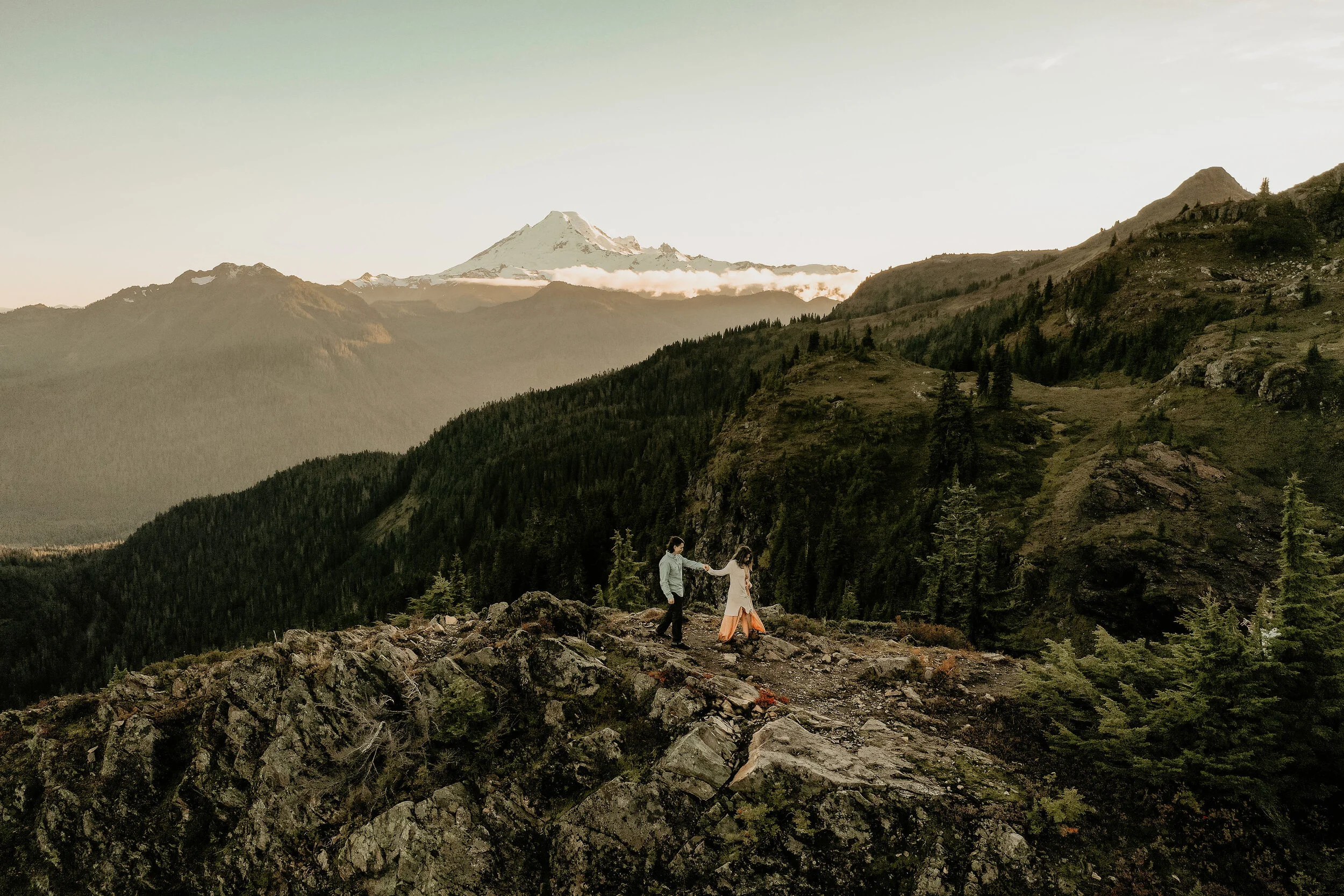 north-cascades-yellow-aster-butte-elopement-photographer-breeanna-lasher-196.jpg