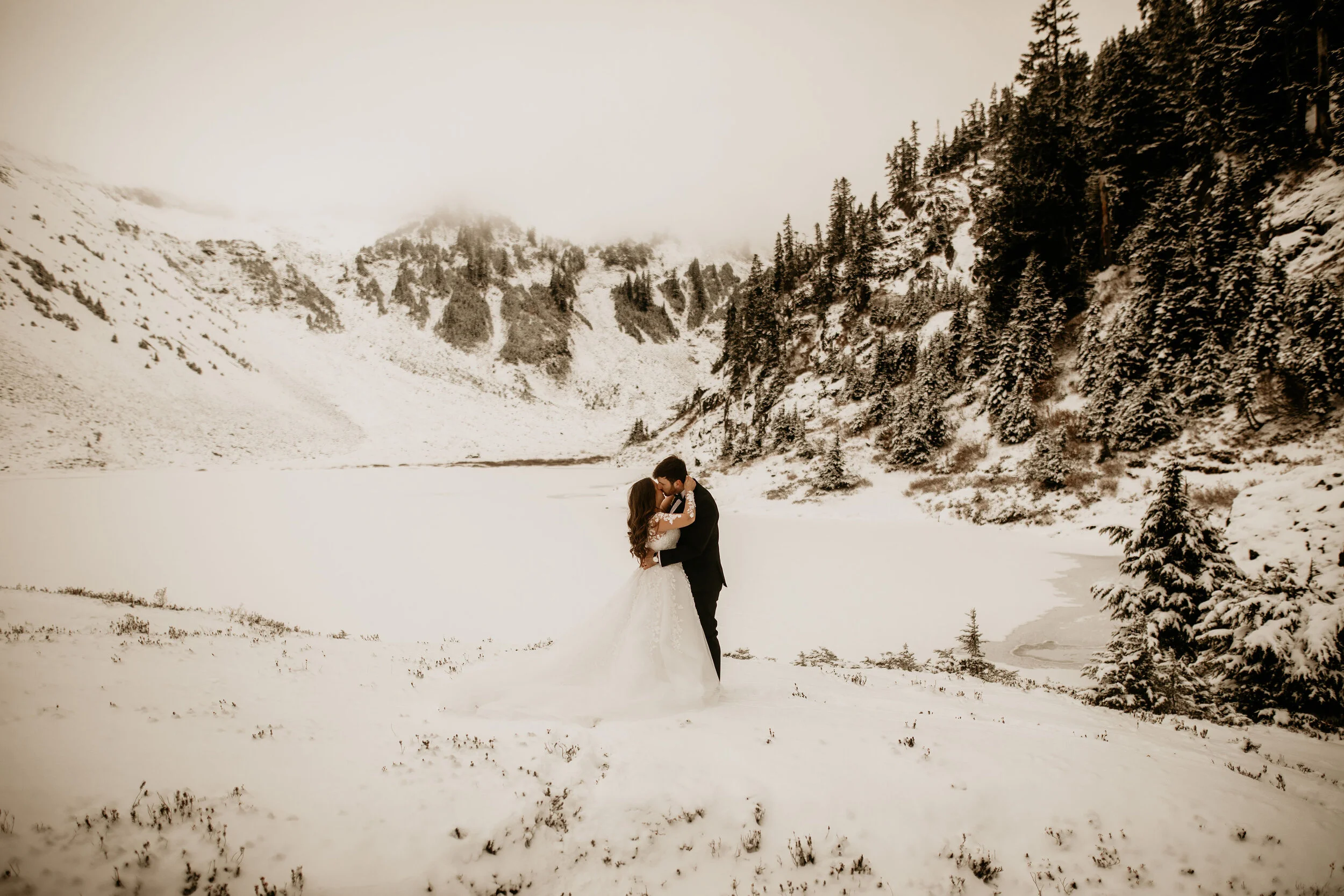 mt-baker-elopement-photographer-BreeAnna-Lasher-1.jpg