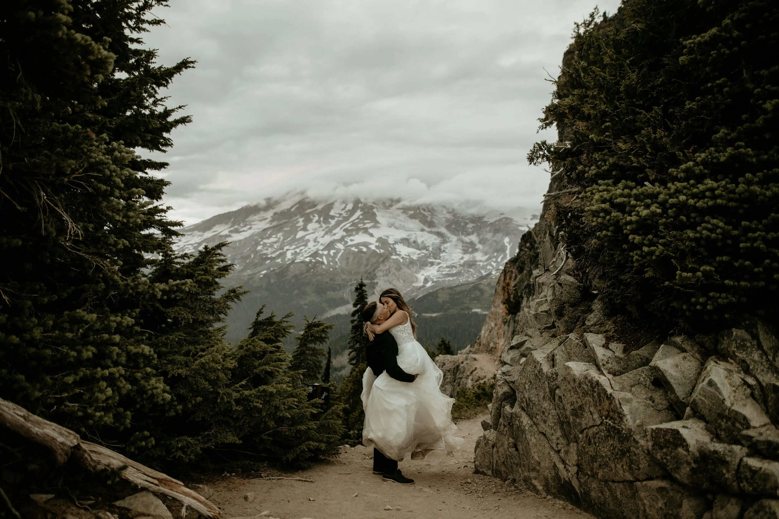 Mt-Rainier-Elopement-Photographer-BreeAnna-Lasher-45.jpg
