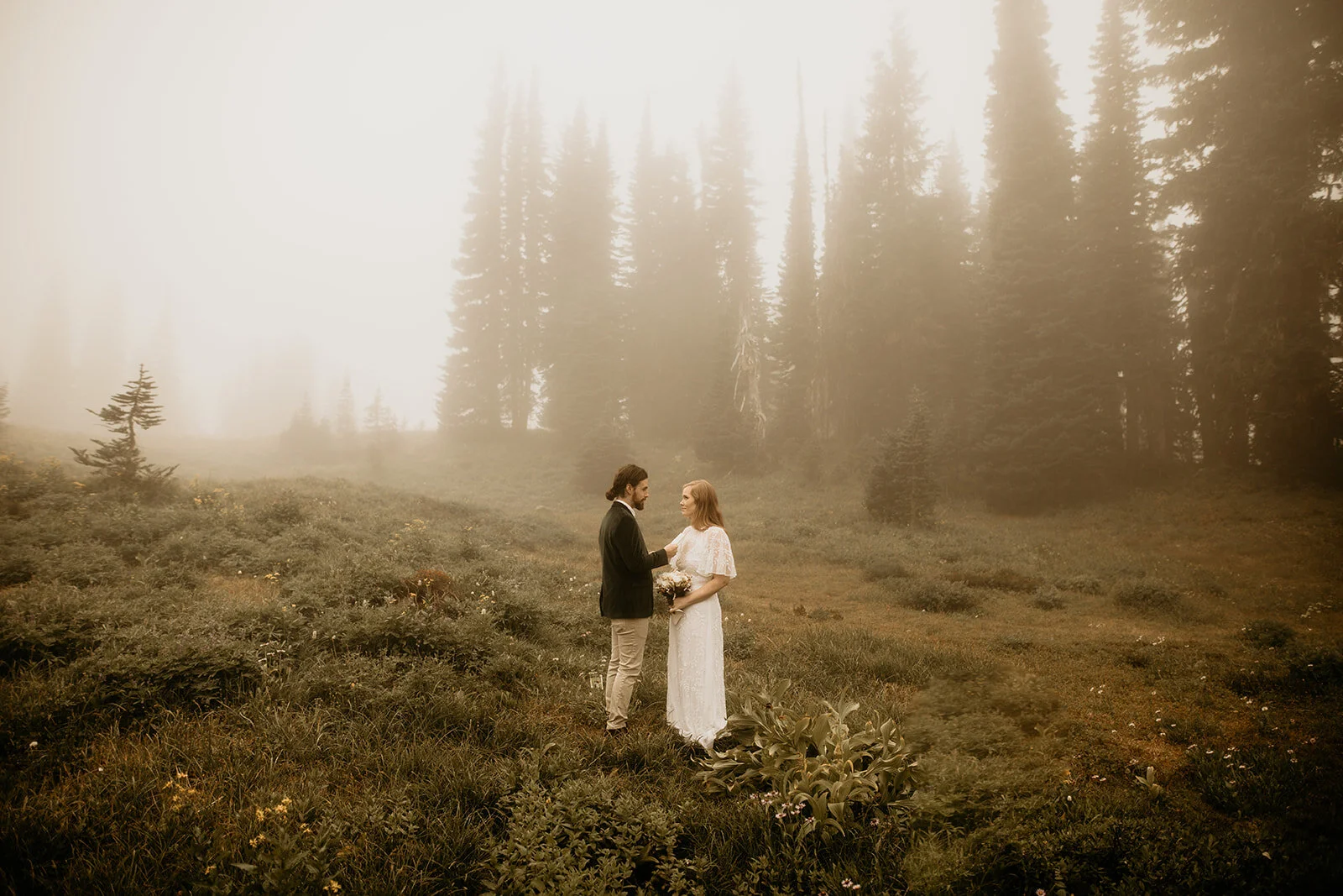 Mt-Rainier-Reflection-Lakes-Paradise-Elopement-Photographer-BreeAnna-Lasher-74_websize.jpg