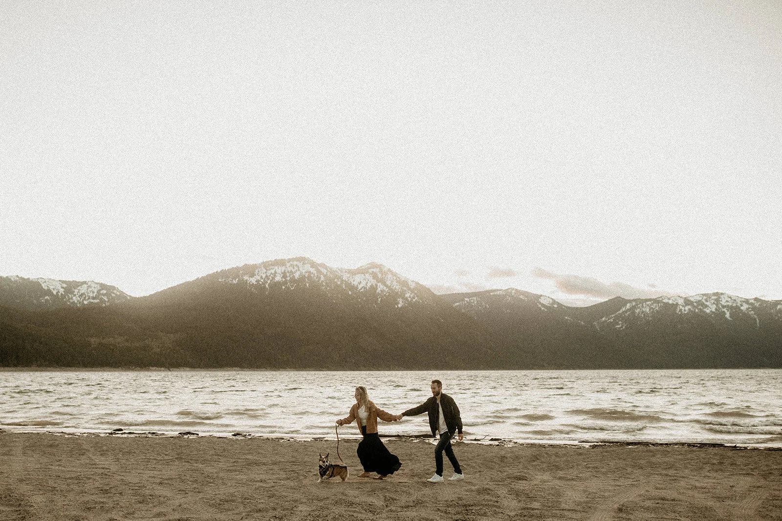 cle-elum-roselyn-engagement-photographer-breeanna-lasher-107_websize.jpg