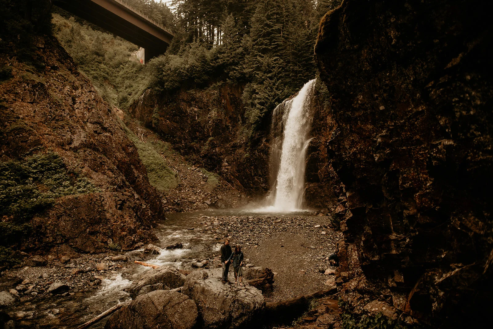Franklin-falls-snoqualmie-pass-engagement-photography-hannah-sam-58_websize (1).jpg