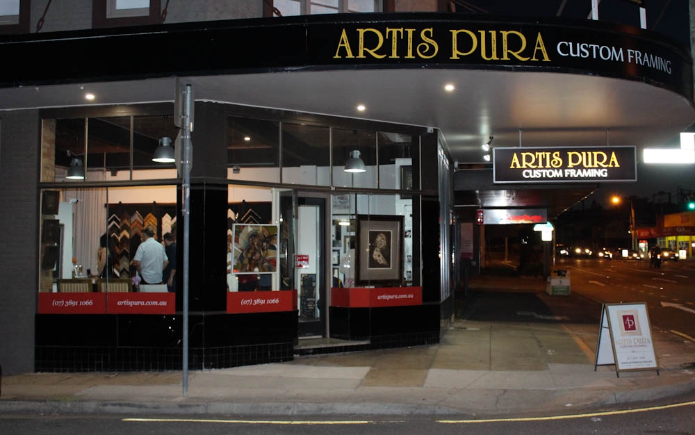 ARTIS PURA Custom Framing