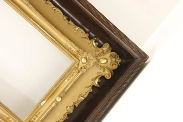 store-somethingunique-antique-late-1800s-victorian-shadow-box-frame-MG_4471.jpeg