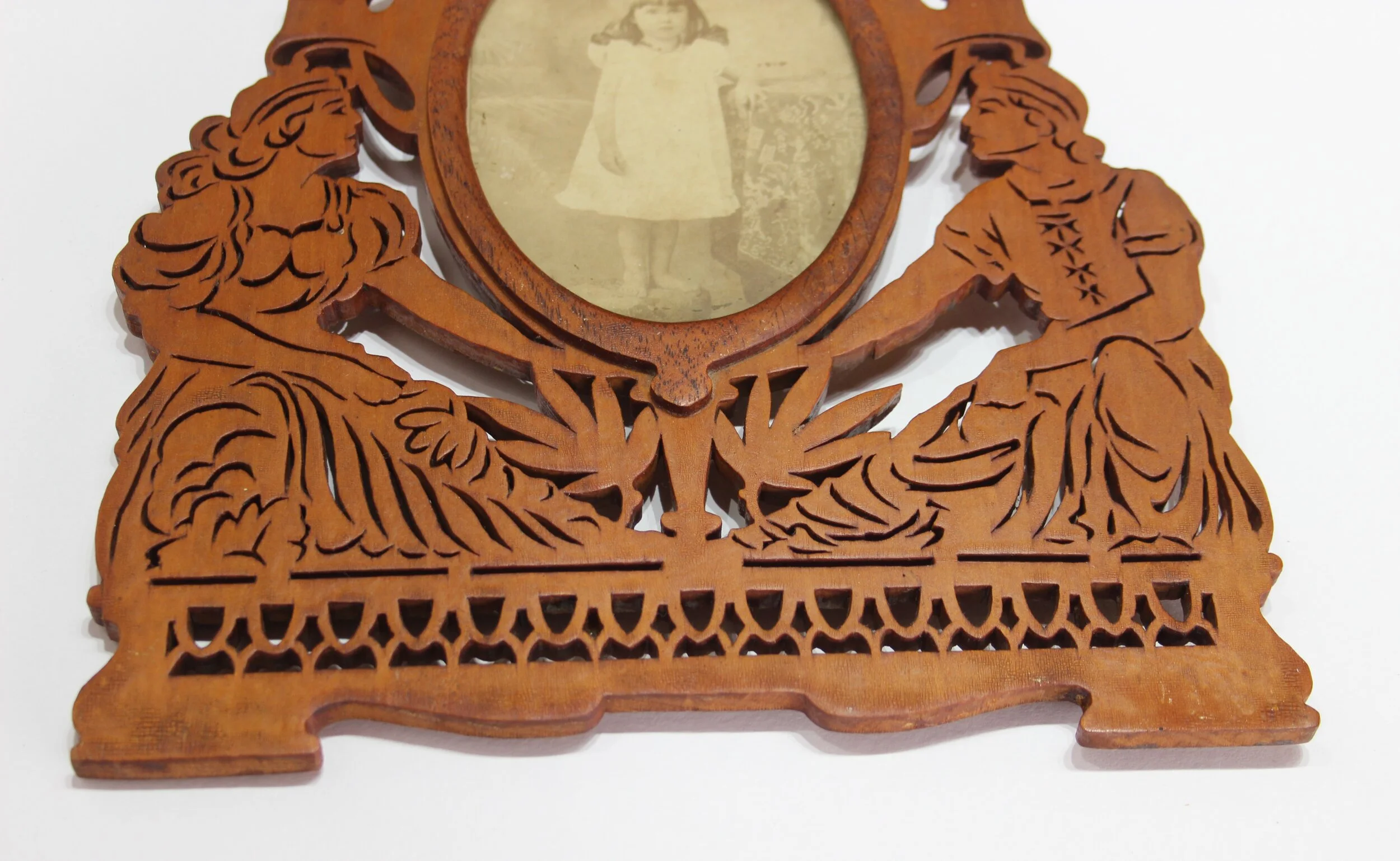 Sorrento Style Victorian Photo Frame