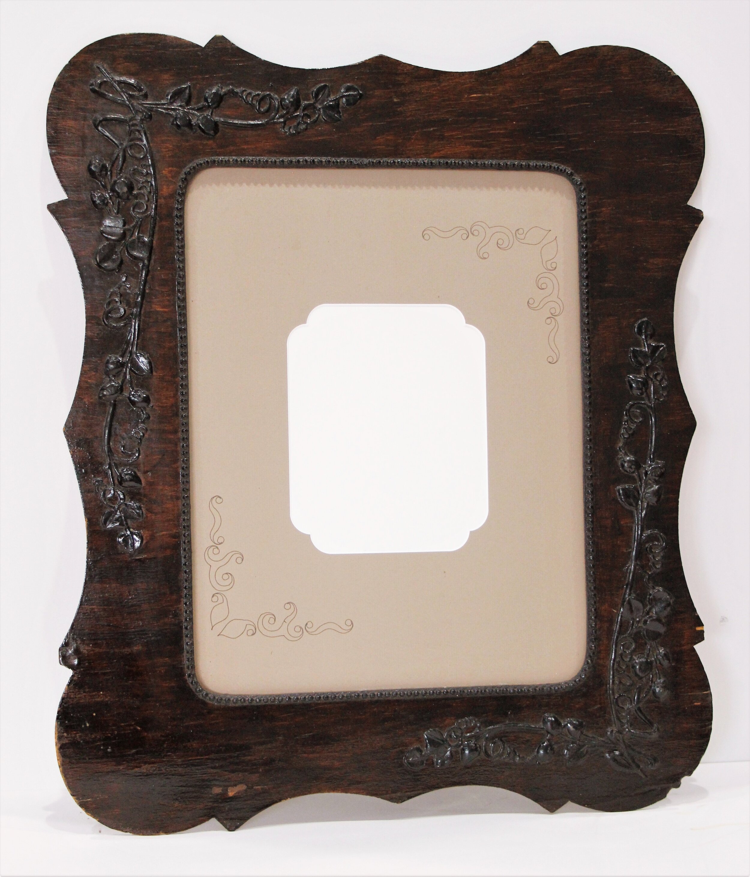 Art Nouveau Oak Plywood Frame AP00071 — Custom Picture Framing
