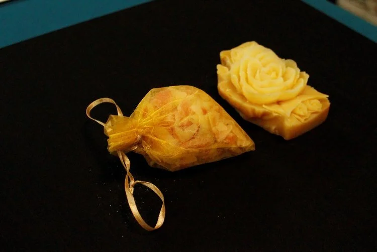 How to frame a piece of soap