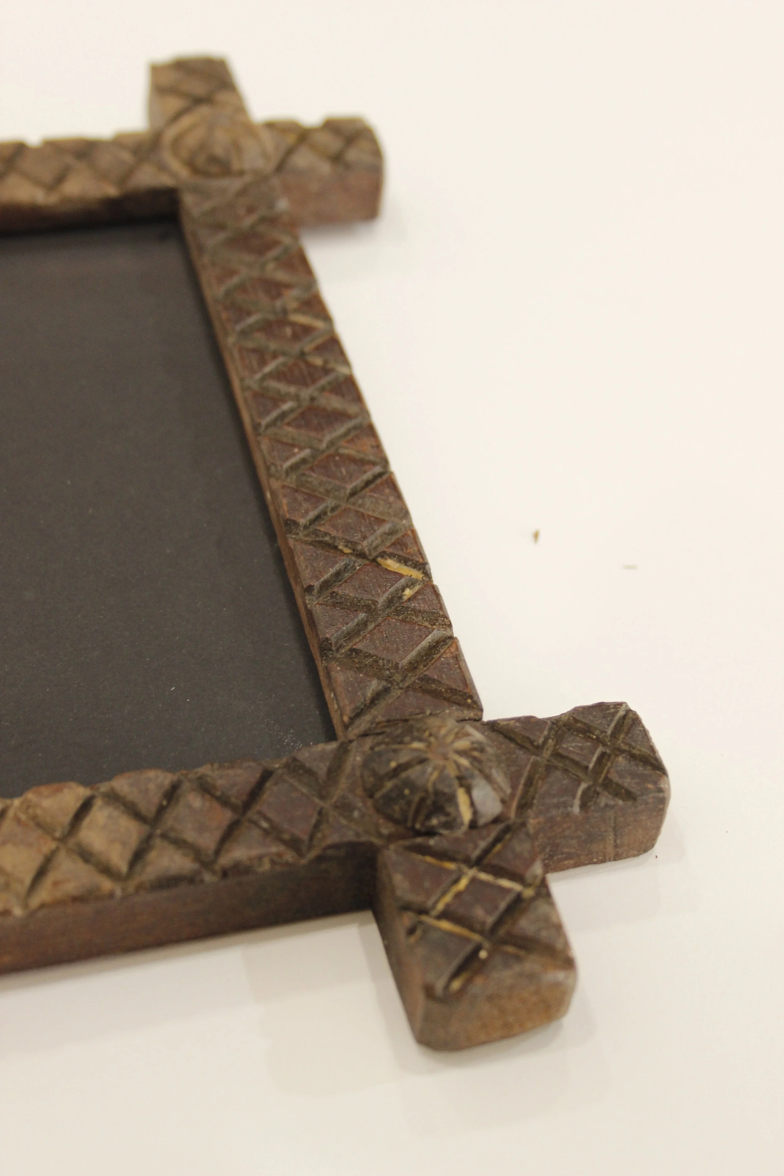 Crossed Corner Tramp Art Photo Frame 