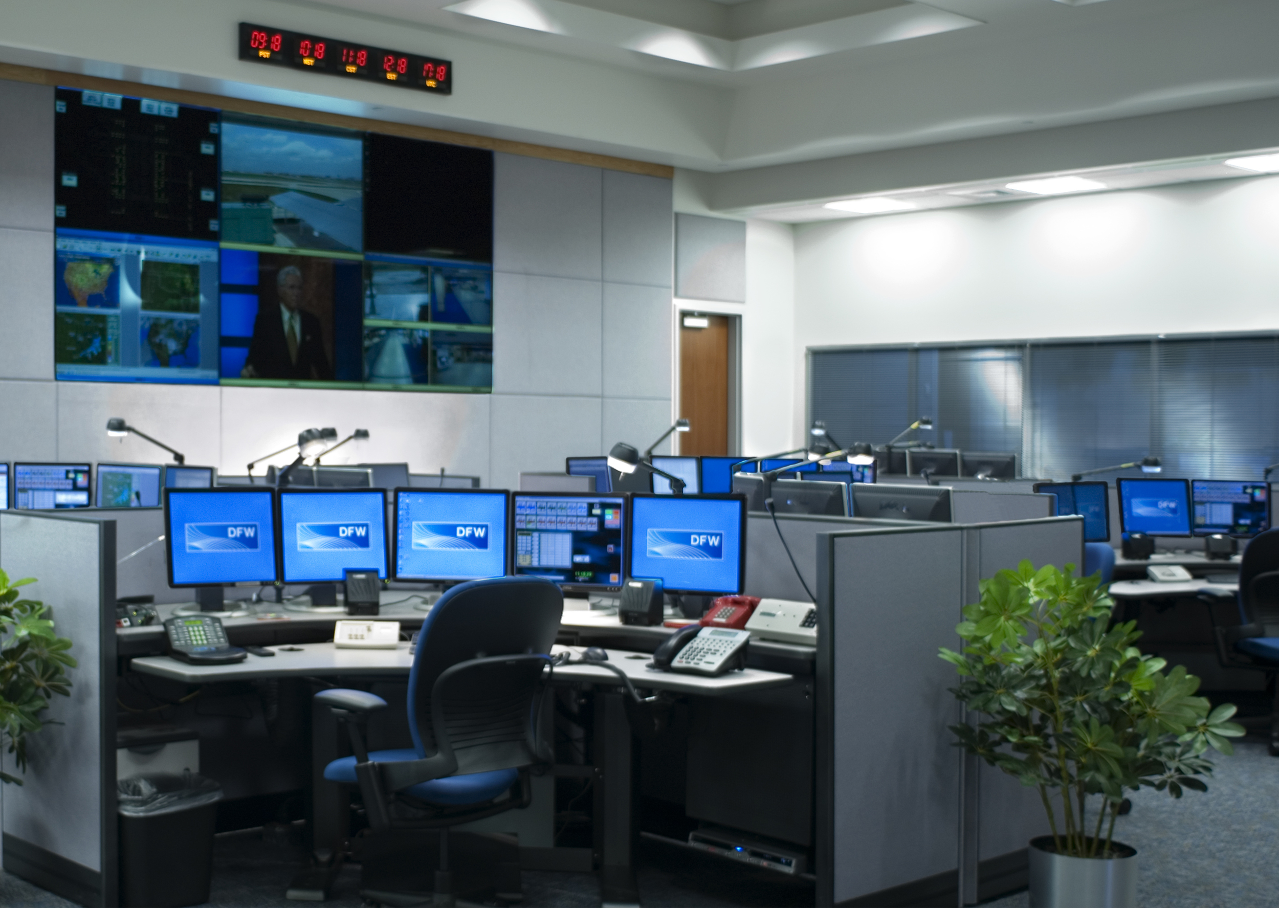 AOC_EOC Control Room.jpg