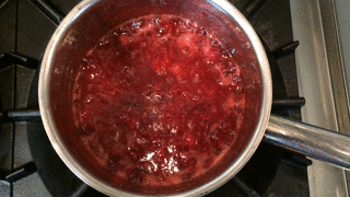 Simmering Cranberries.gif
