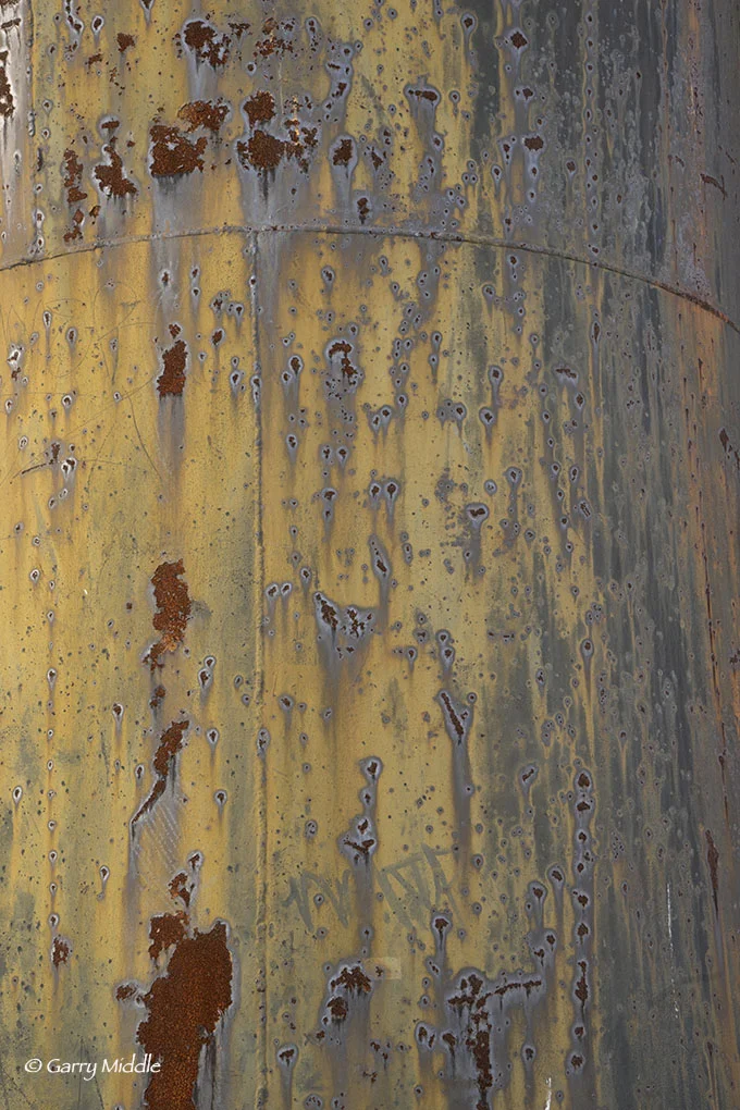 Rusty tank.jpg