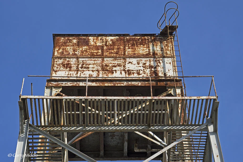 Rusty tower ledge.jpg