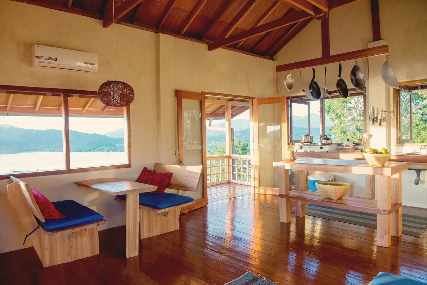 ThePerfectHideaway_maluk house04.JPG