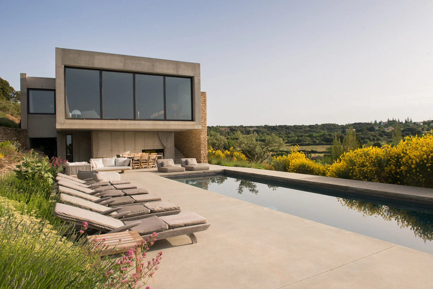 ThePerfectHideaway_Modern Chateau08.JPG