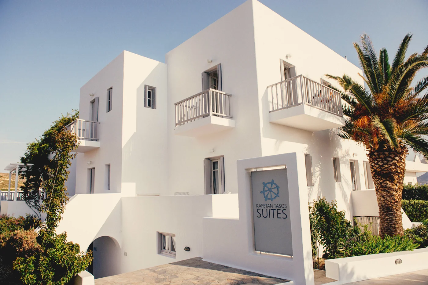 ThePerfectHideaway_Kapetan Tasos02.JPG