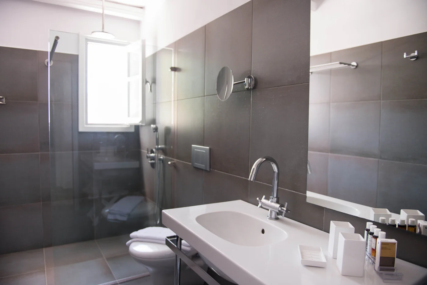 ThePerfectHideaway_Kapetan Tasos16.JPG