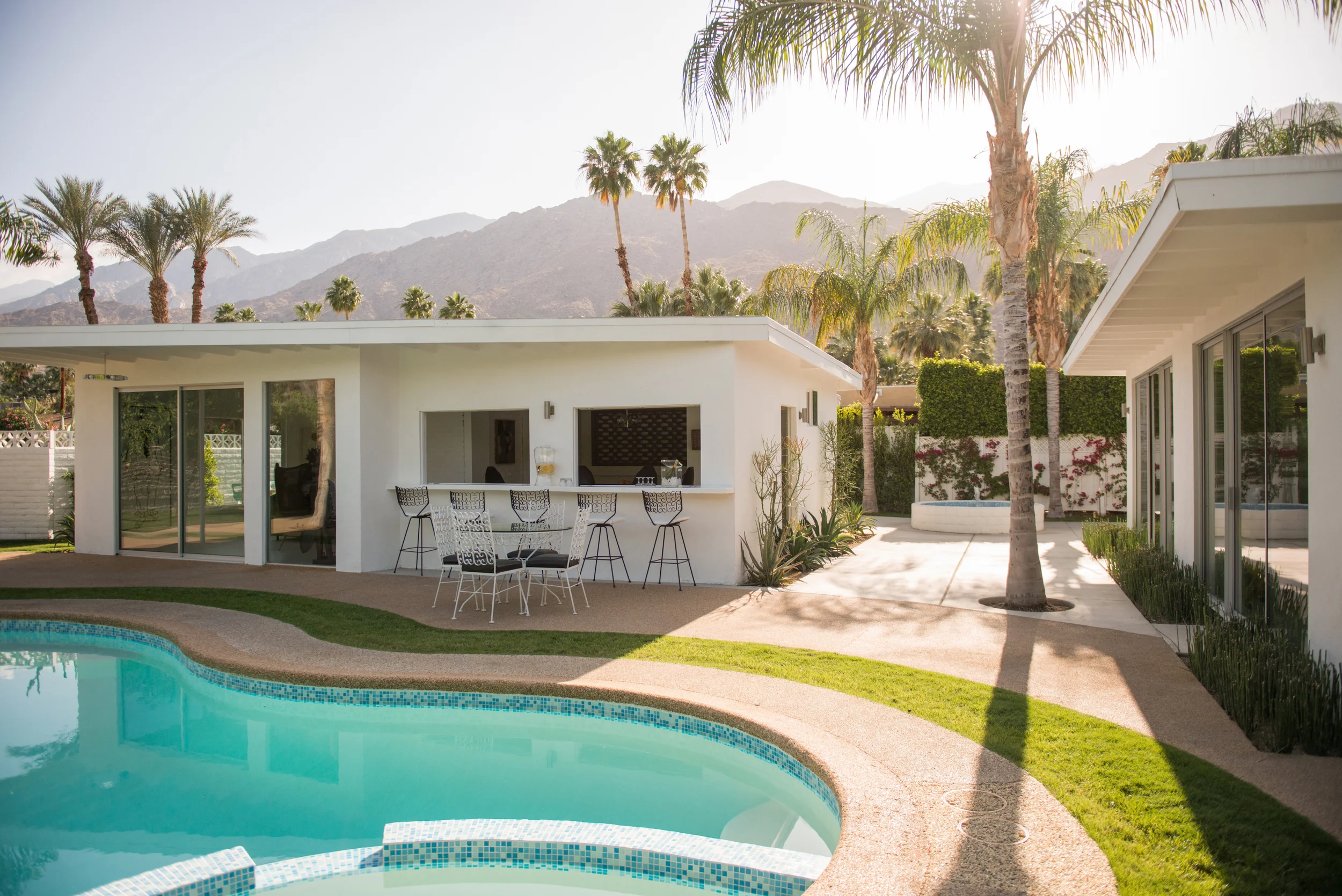 10 Of The Coolest Vacation Homes