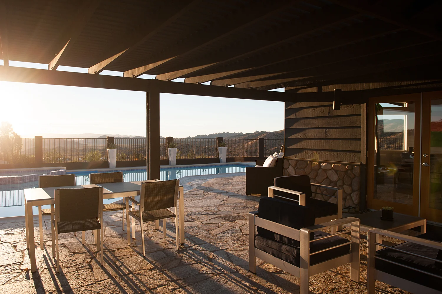 ThePerfectHideaway_RimrockHeights69.jpg