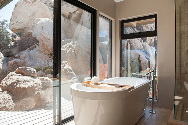 ThePerfectHideaway_RockboundOasisRetreat02.jpg