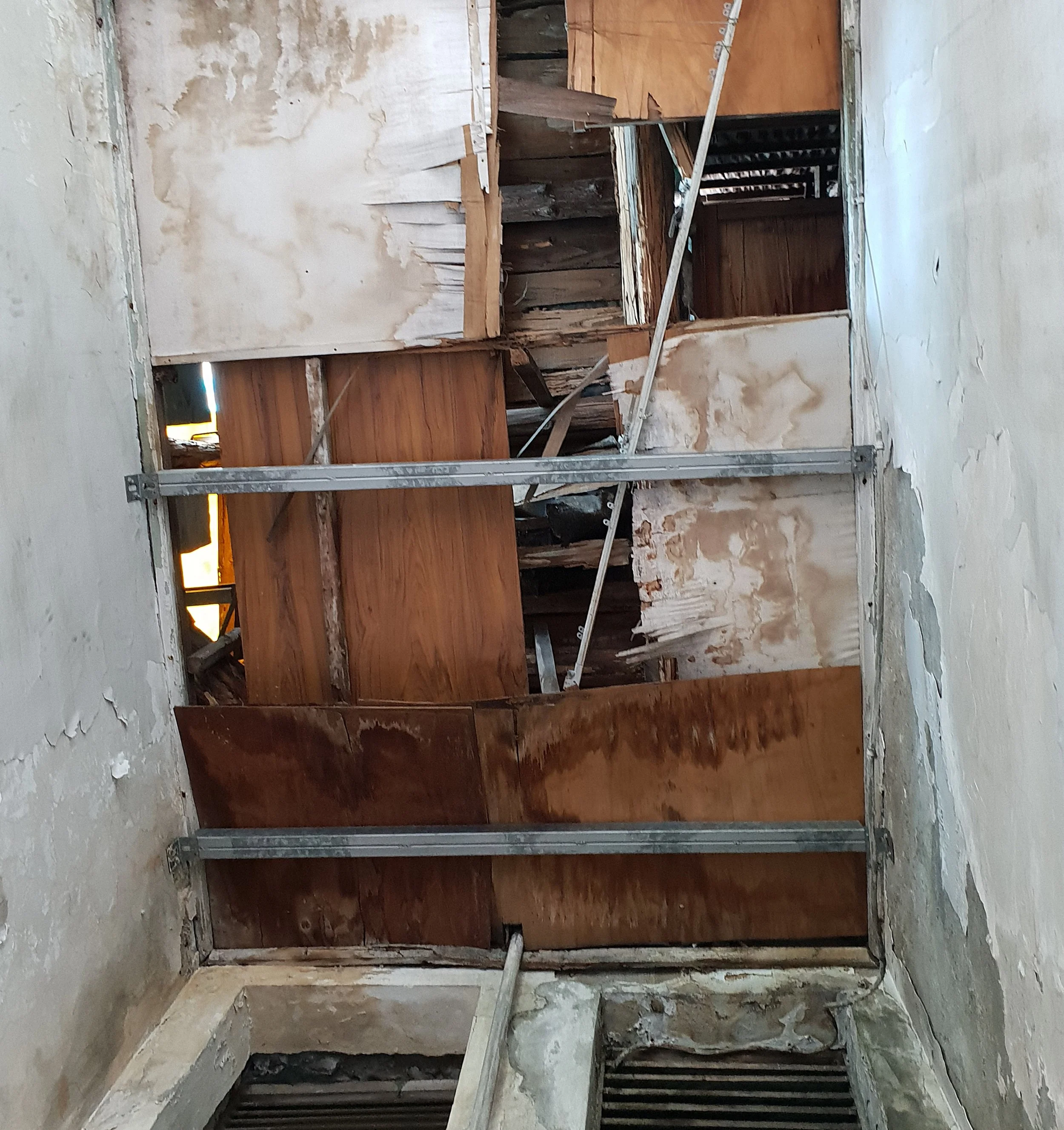 Sky ceiling and 1950's style stairs