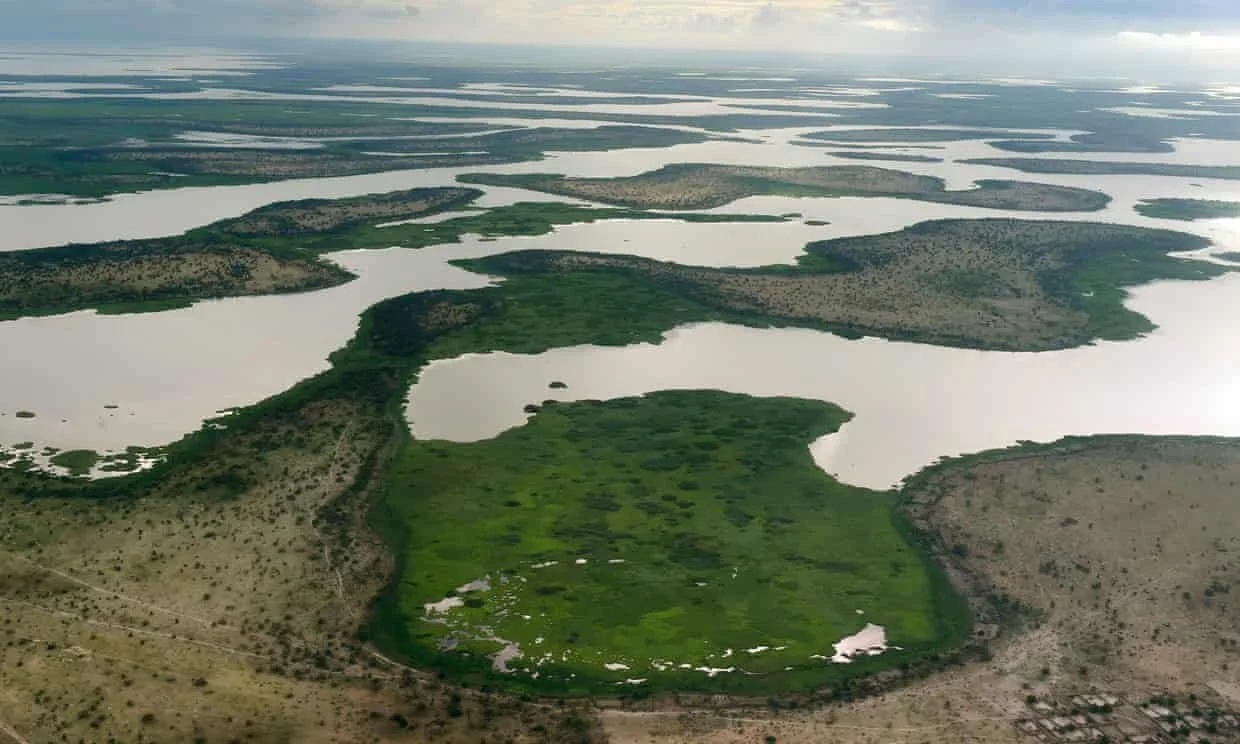 Chad halts lake's world heritage status request over oil exploration - The Guardian