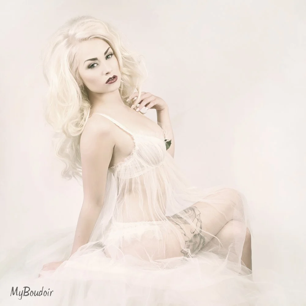 White Swan babydoll