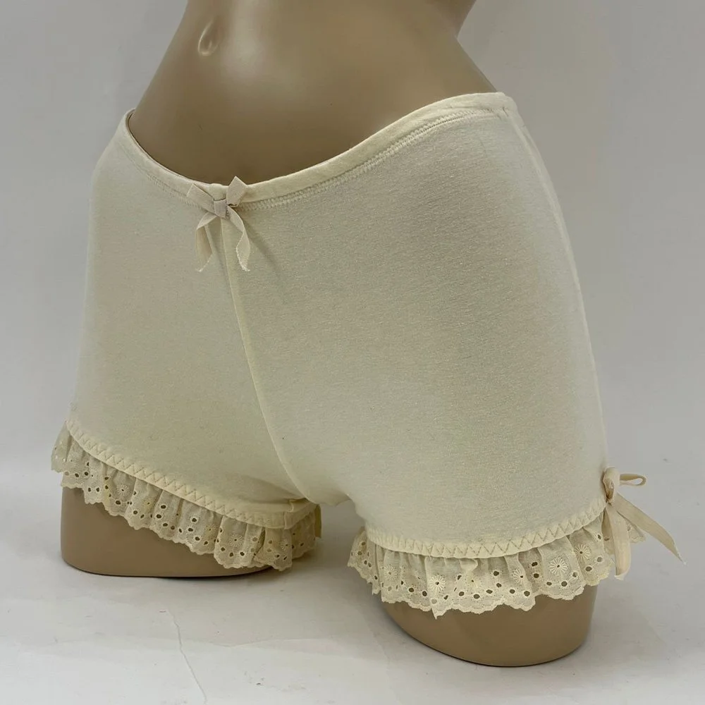 organic-cotton-jersey-bloomer-shorts.jpg