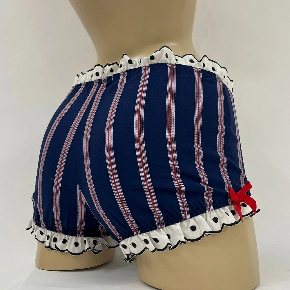 navy-stripe-shorts-back.jpg