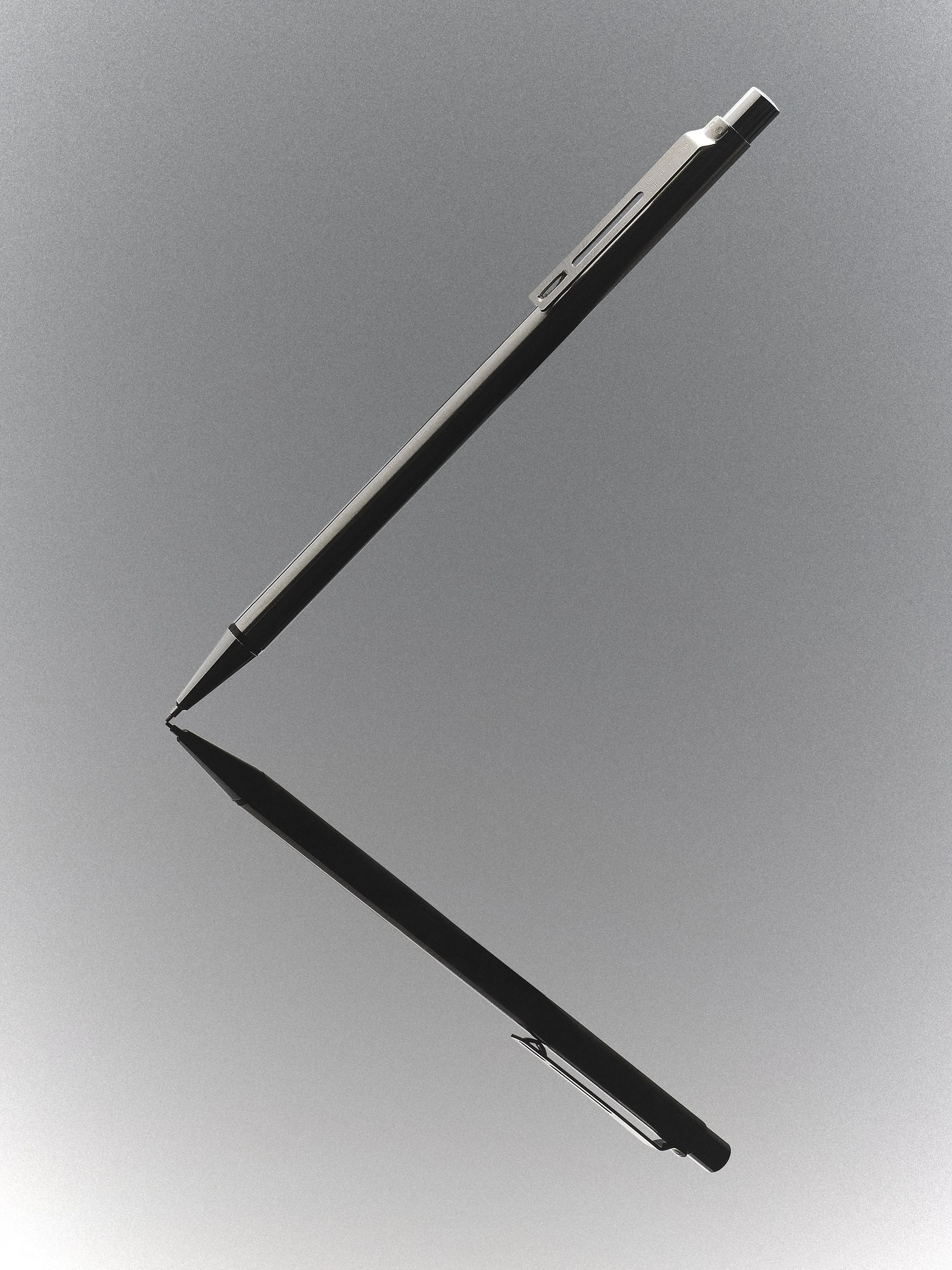 Shot-01_Stack-406-004.jpg