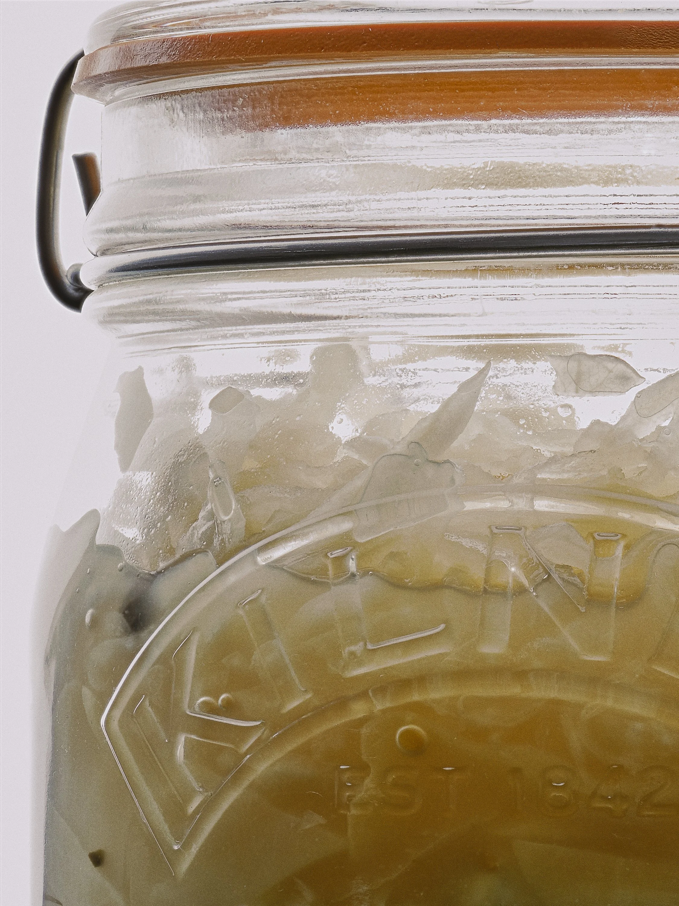 Shot06_Stack-458-006_Sauerkraut-Jar copy.jpg