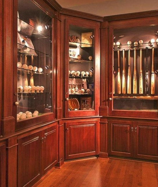 Photo Source: finestcollectibles.net
