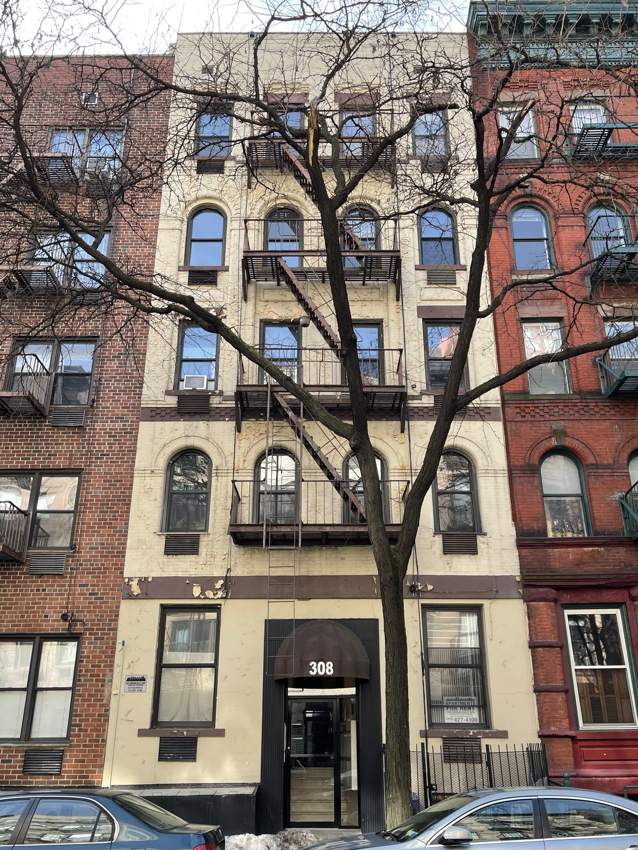 308 E 90th.JPG